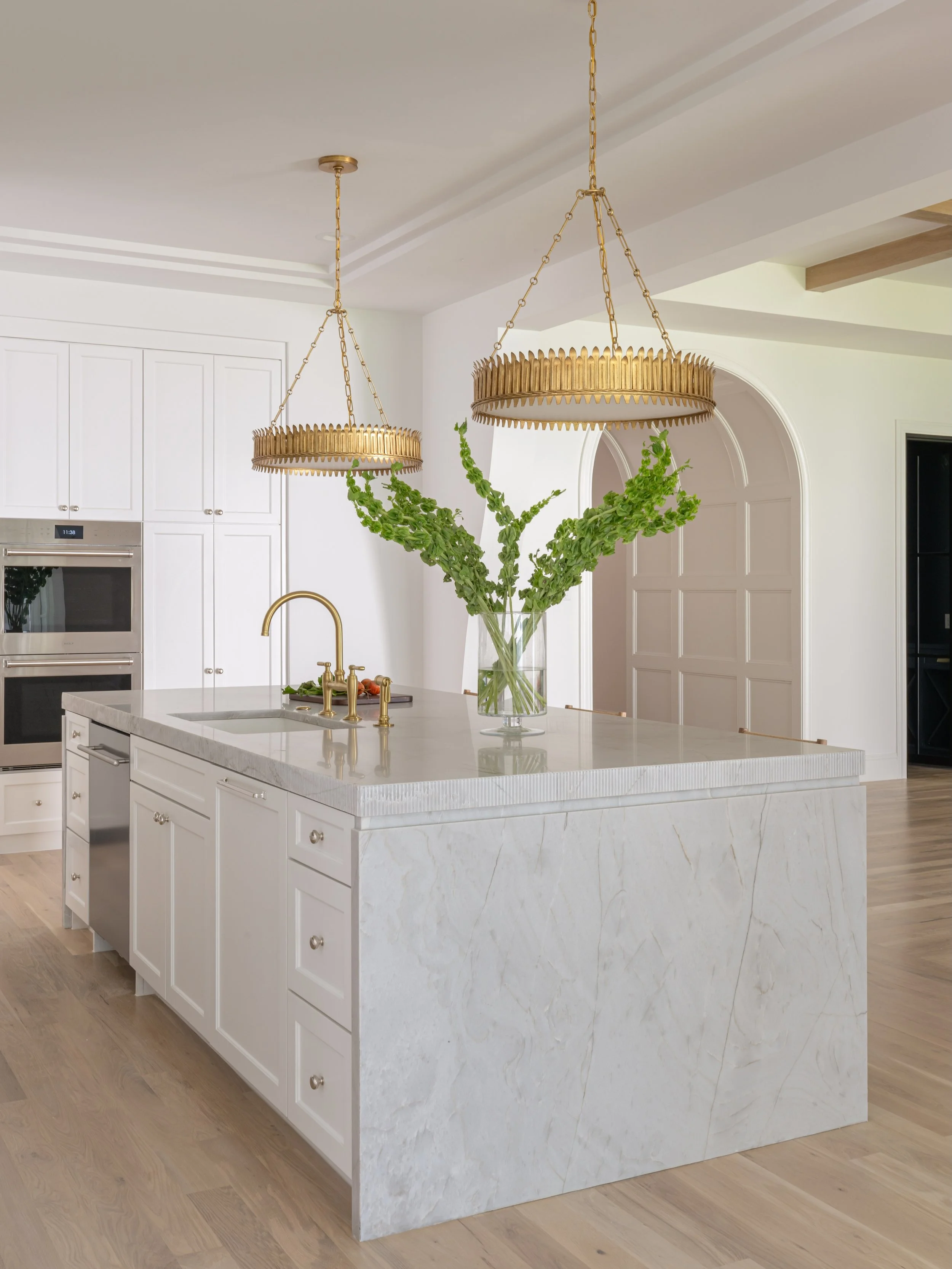 4017-lomita-web-costa-christ-design-jessica-koltun-selling-dallas-broker-designer-netflix11.jpg