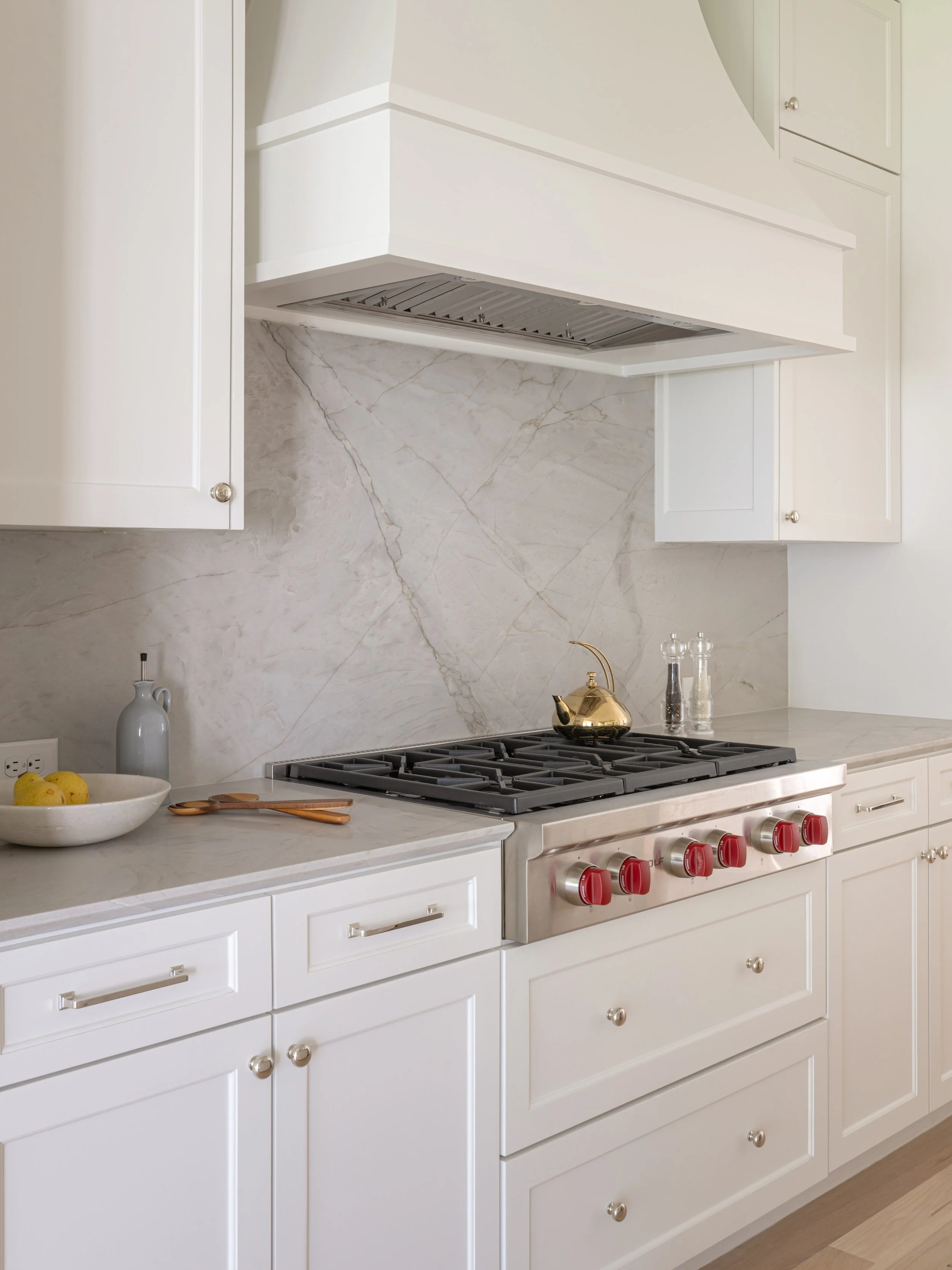 4017-lomita-web-costa-christ-design-jessica-koltun-selling-dallas-broker-designer-netflix12.jpg