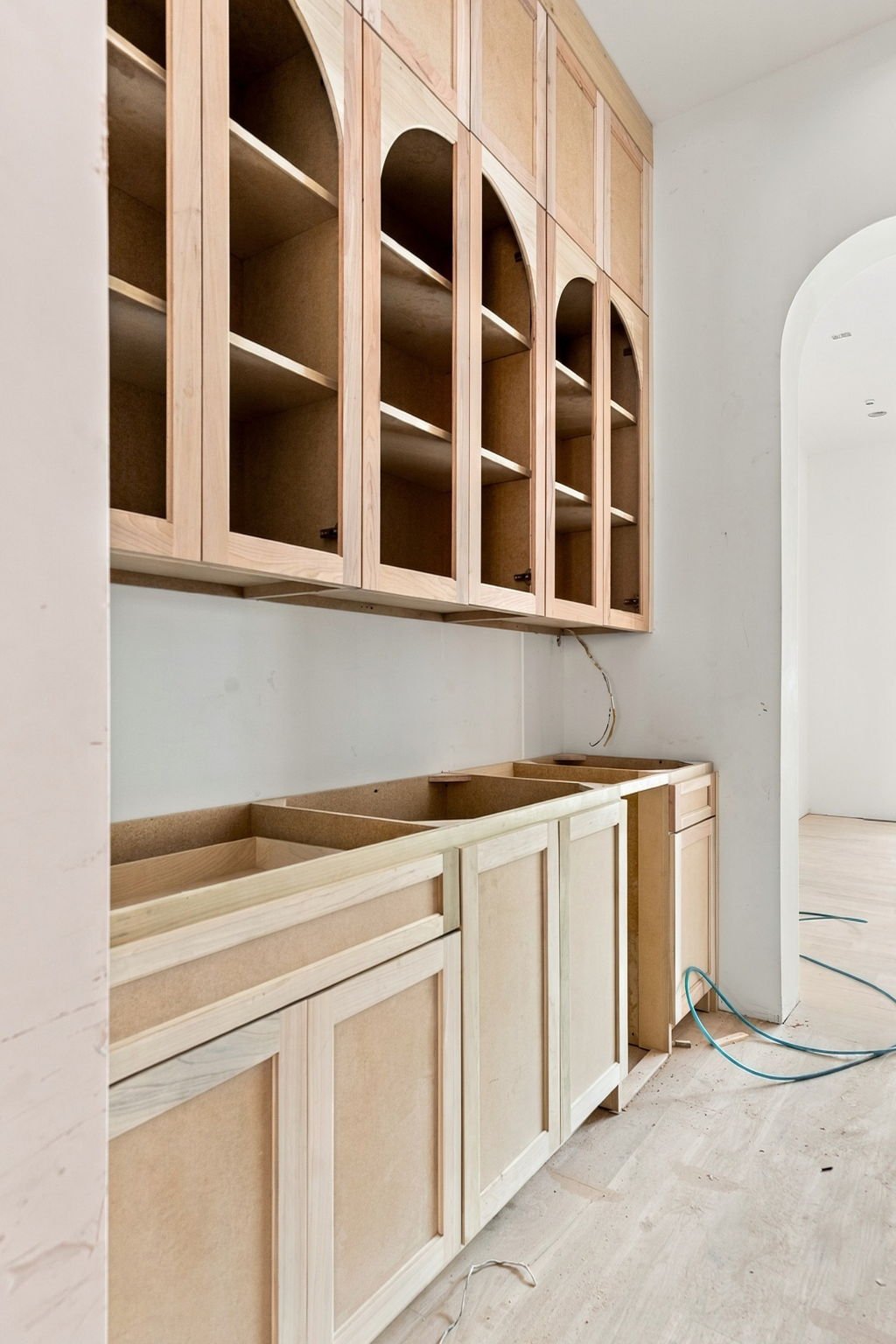 6716-Aberdeen-web-design-jessica-koltun-selling-dallas-broker-designer-netflix5.jpg