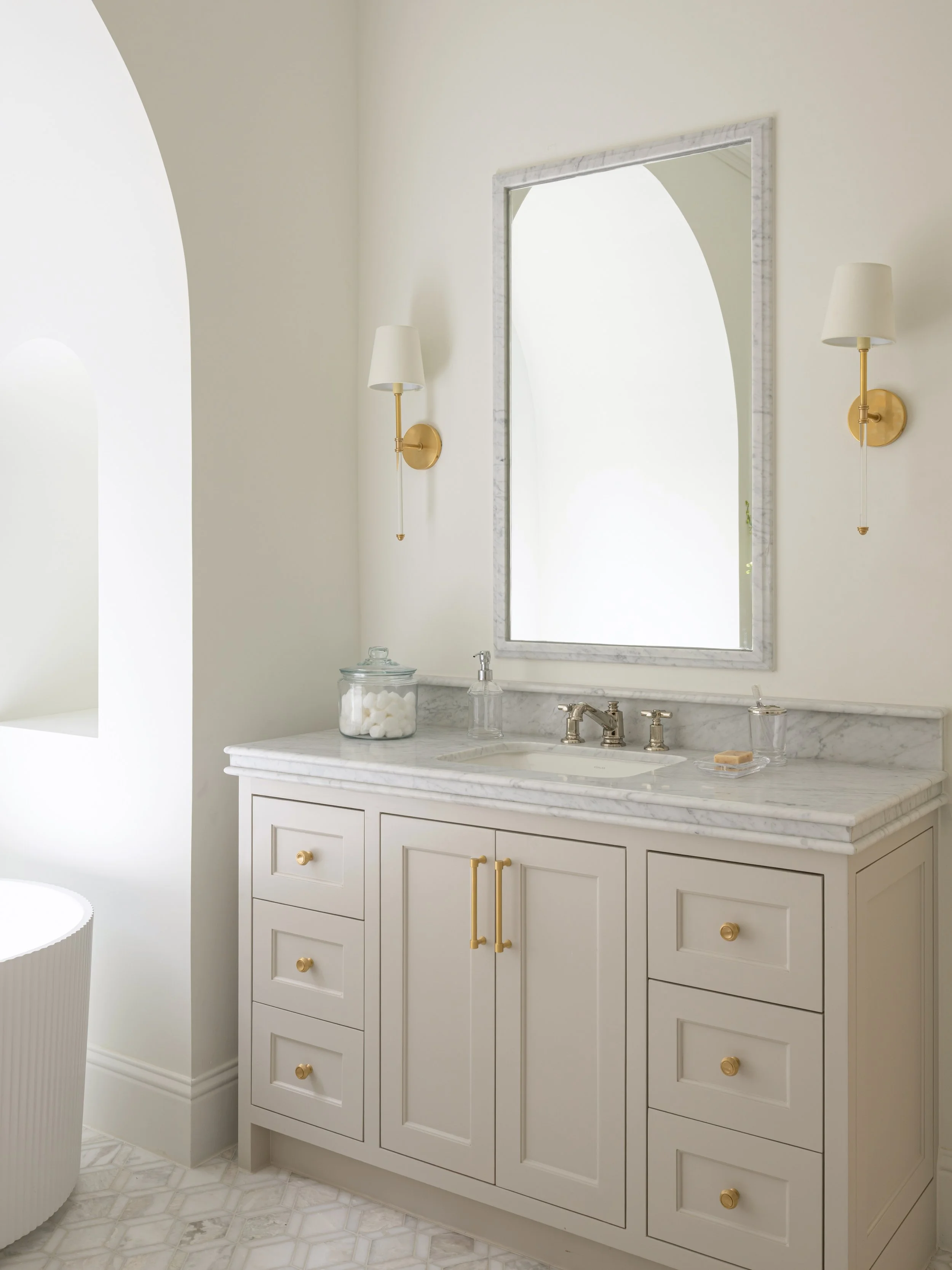 4711-purdue-web-jessica-koltun-netflix-hgtv-interior-design-real-estate-developer18.jpg