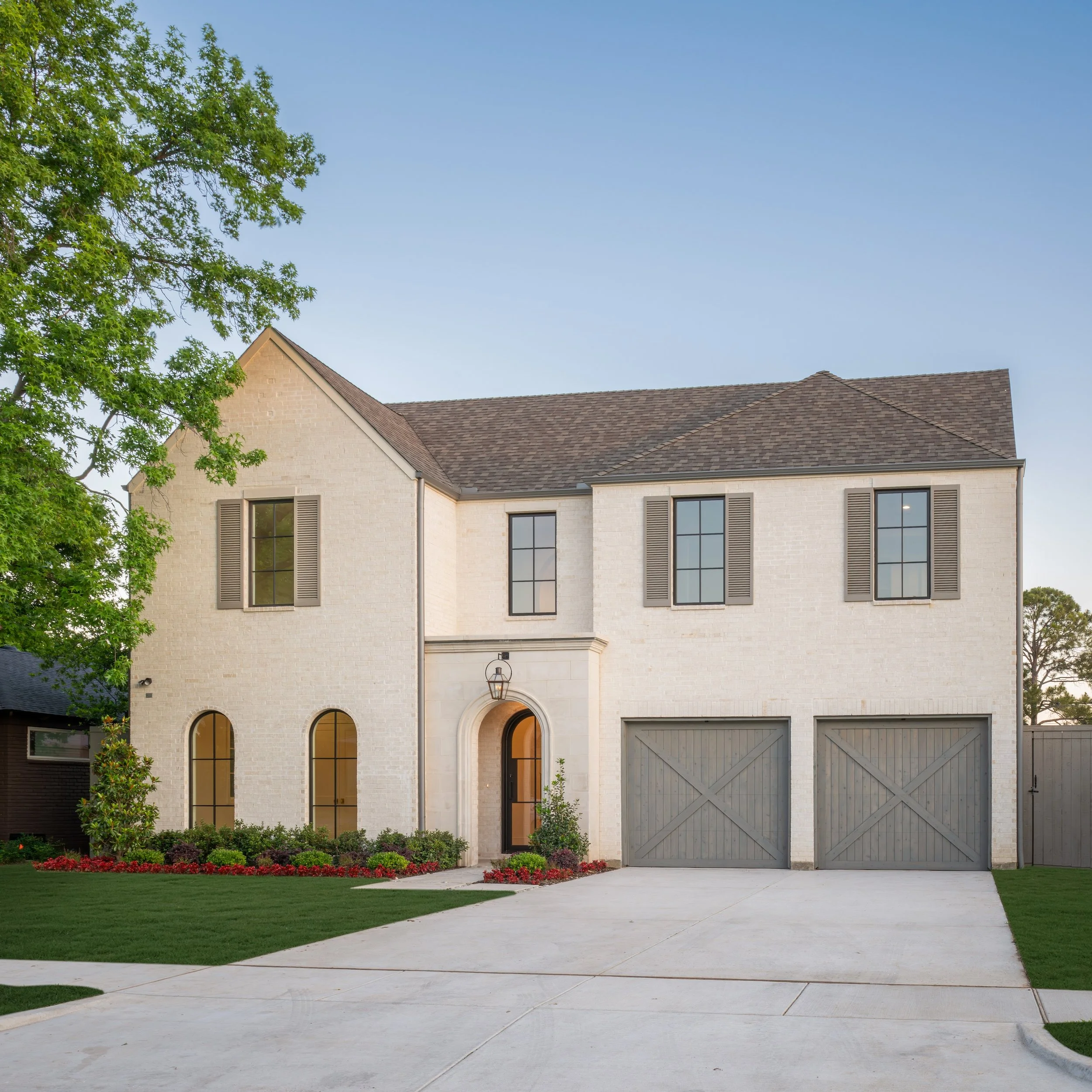 4150-Lively-Web-design-jessica-koltun-selling-dallas-broker-designer-netflix46.jpg