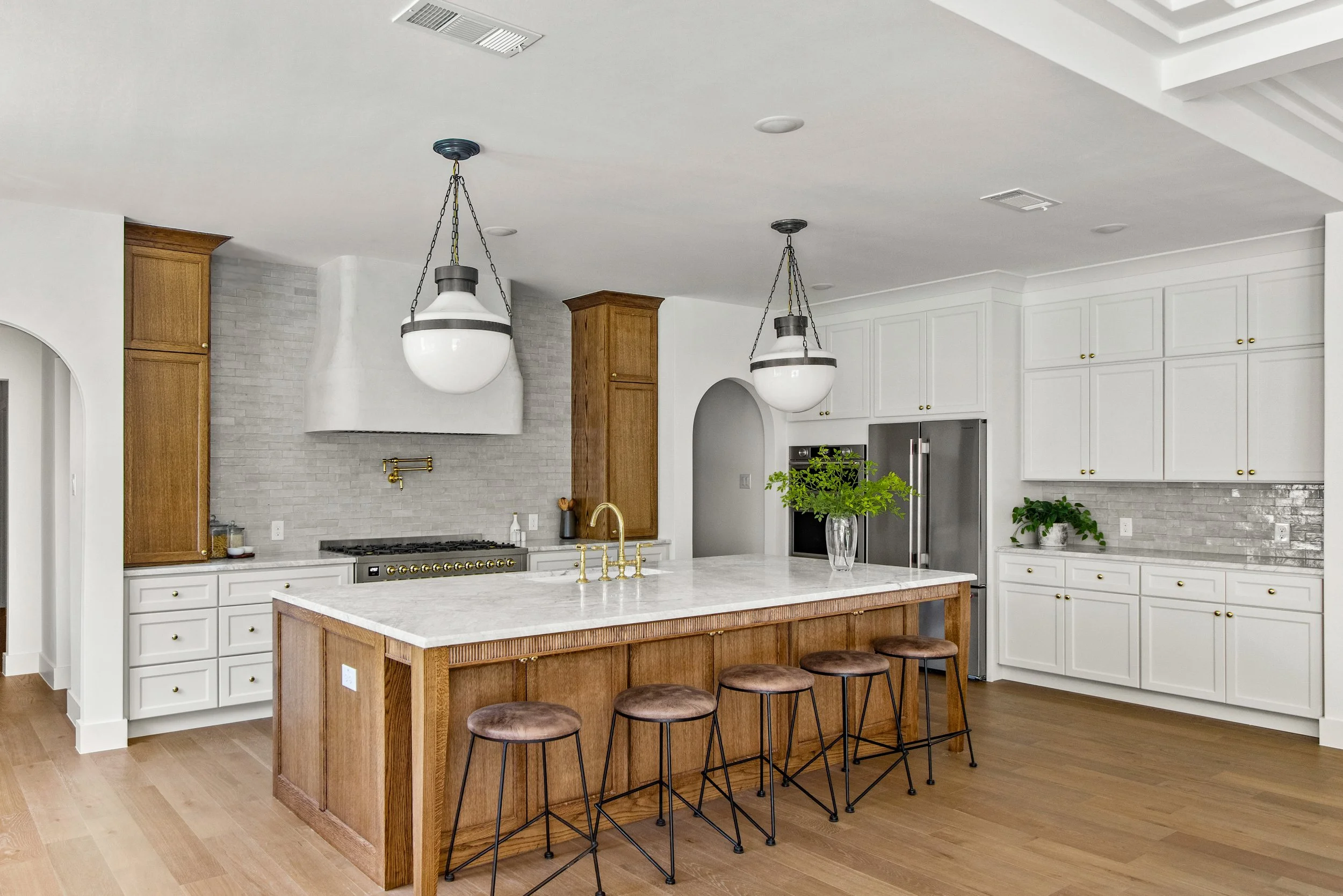 4366-willow-print-jessica-koltun-broker-realtor-interior-designer-selling-dallas-netflix-hgtv19.jpg