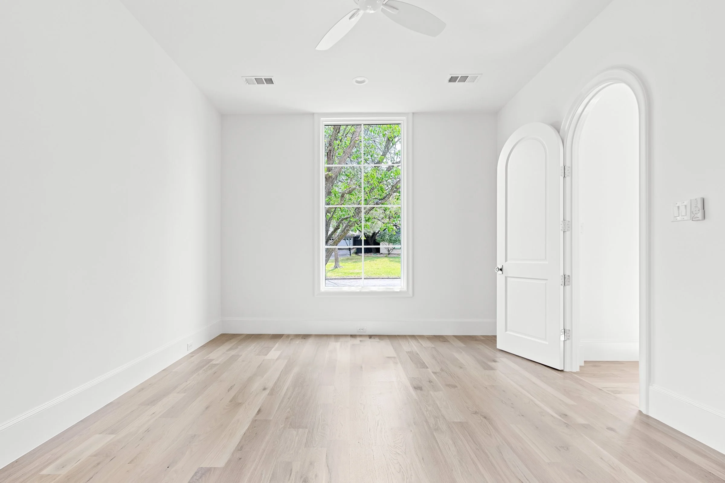5827-del-roy-jessica-koltun-netflix-hgtv-interior-design-real-estate-developer51.jpg