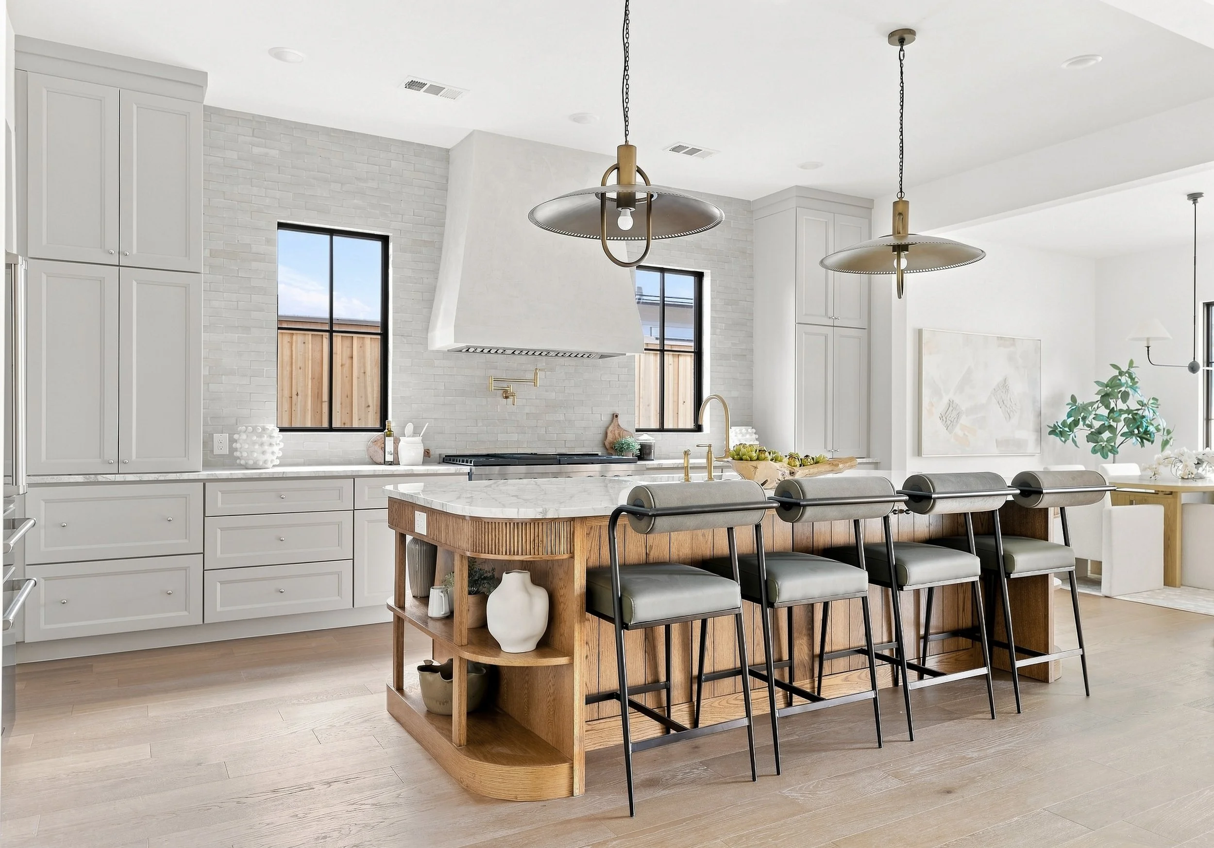 3767-Park-print-jessica-koltun-broker-realtor-interior-designer-selling-dallas-netflix-hgtv19.jpg