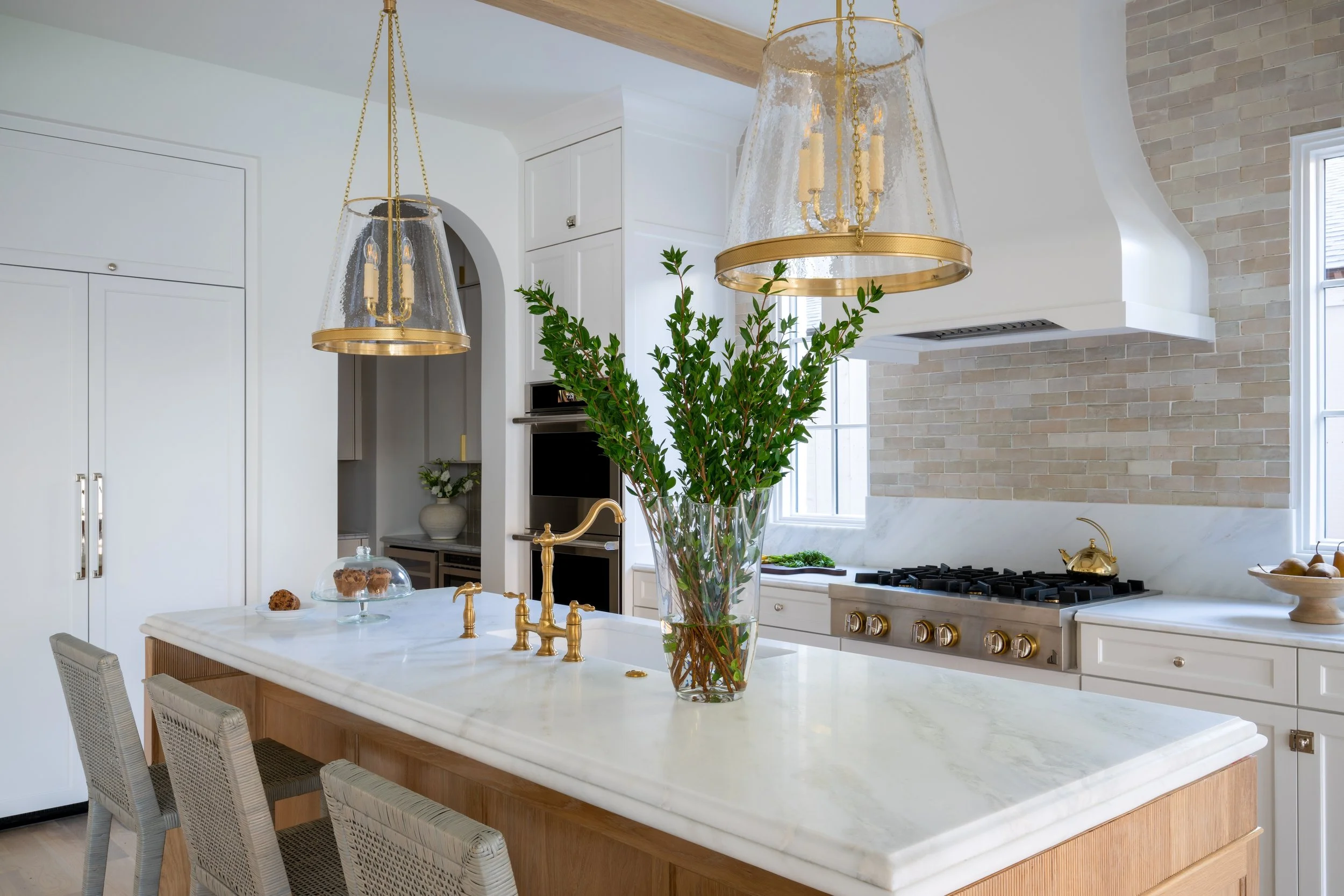 4150-Lively-Web-design-jessica-koltun-selling-dallas-broker-designer-netflix19.jpg