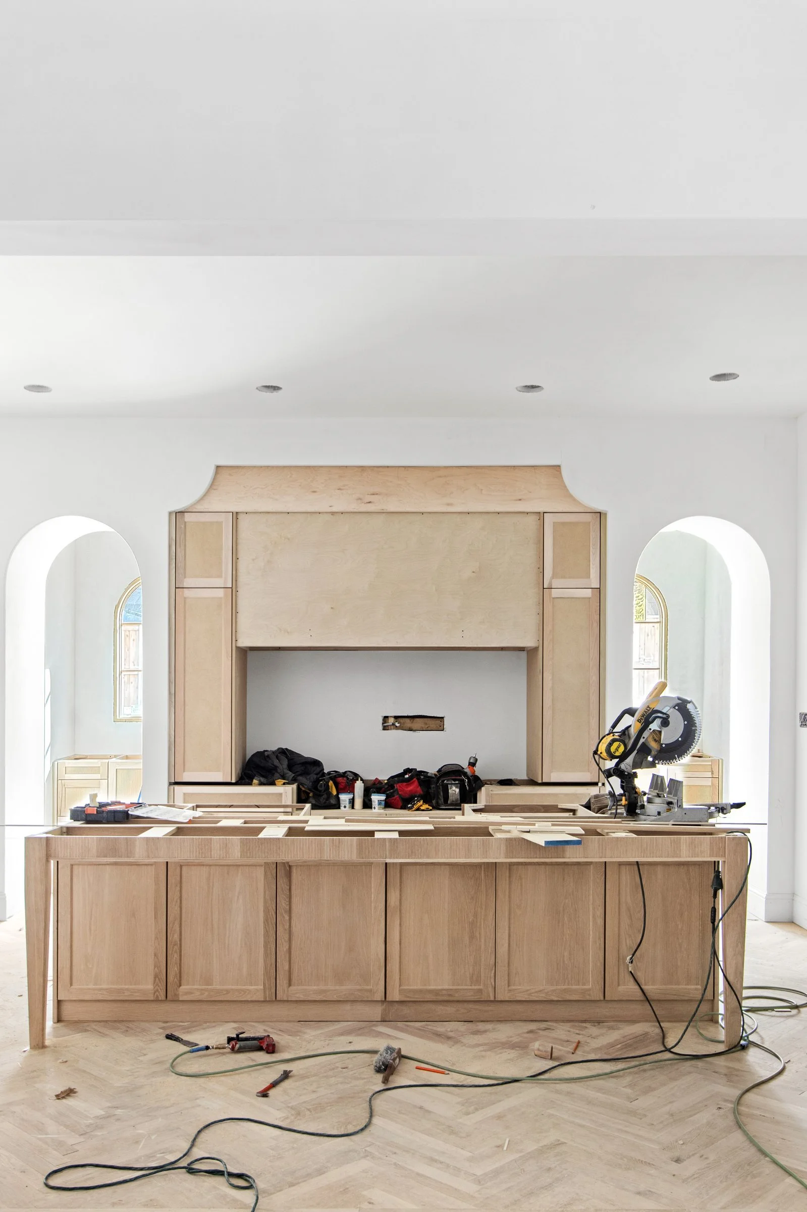 3851-Cabana-TRIM-design-jessica-koltun-selling-dallas-broker-designer-netflix5.jpg