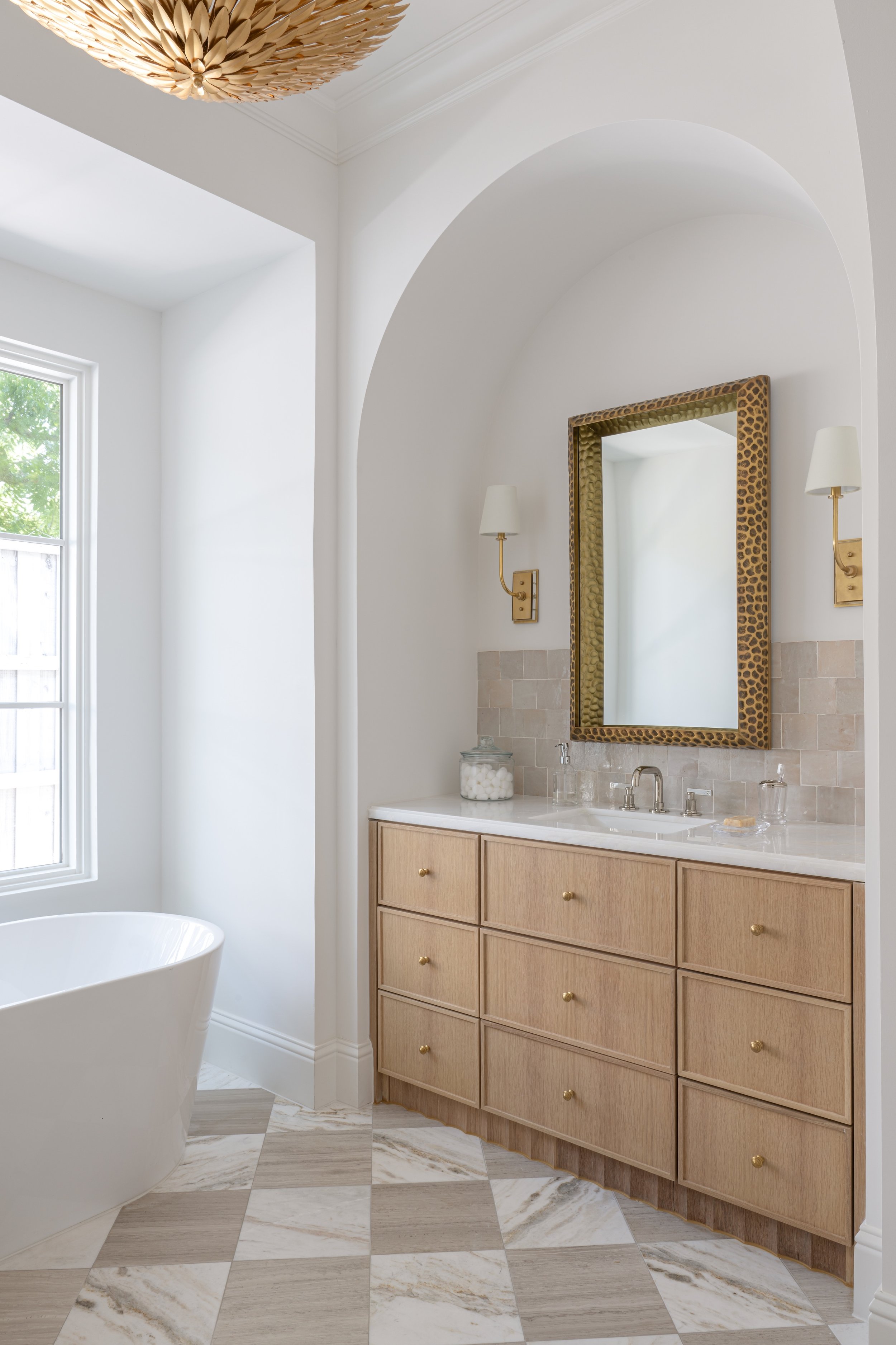4017-lomita-web-costa-christ-design-jessica-koltun-selling-dallas-broker-designer-netflix27.jpg