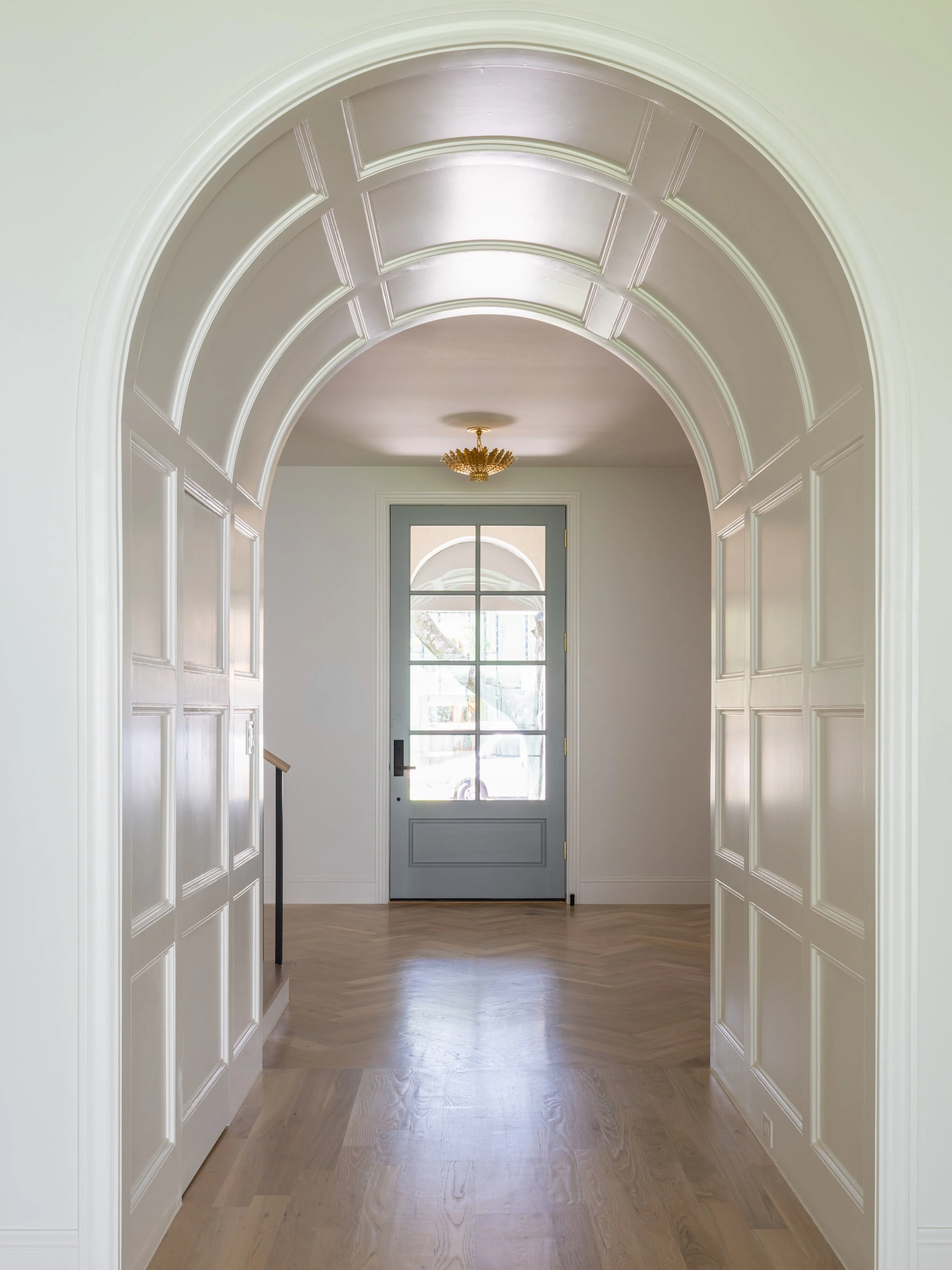 4017-lomita-web-costa-christ-design-jessica-koltun-selling-dallas-broker-designer-netflix2.jpg