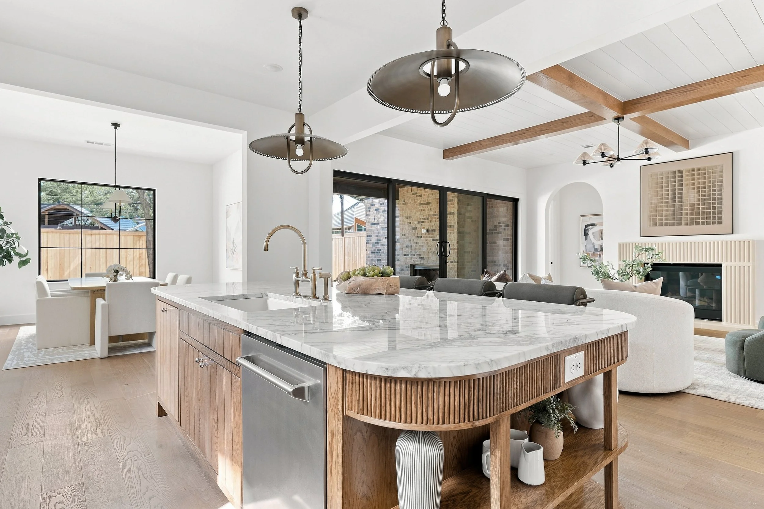 3767-Park-print-jessica-koltun-broker-realtor-interior-designer-selling-dallas-netflix-hgtv24.jpg