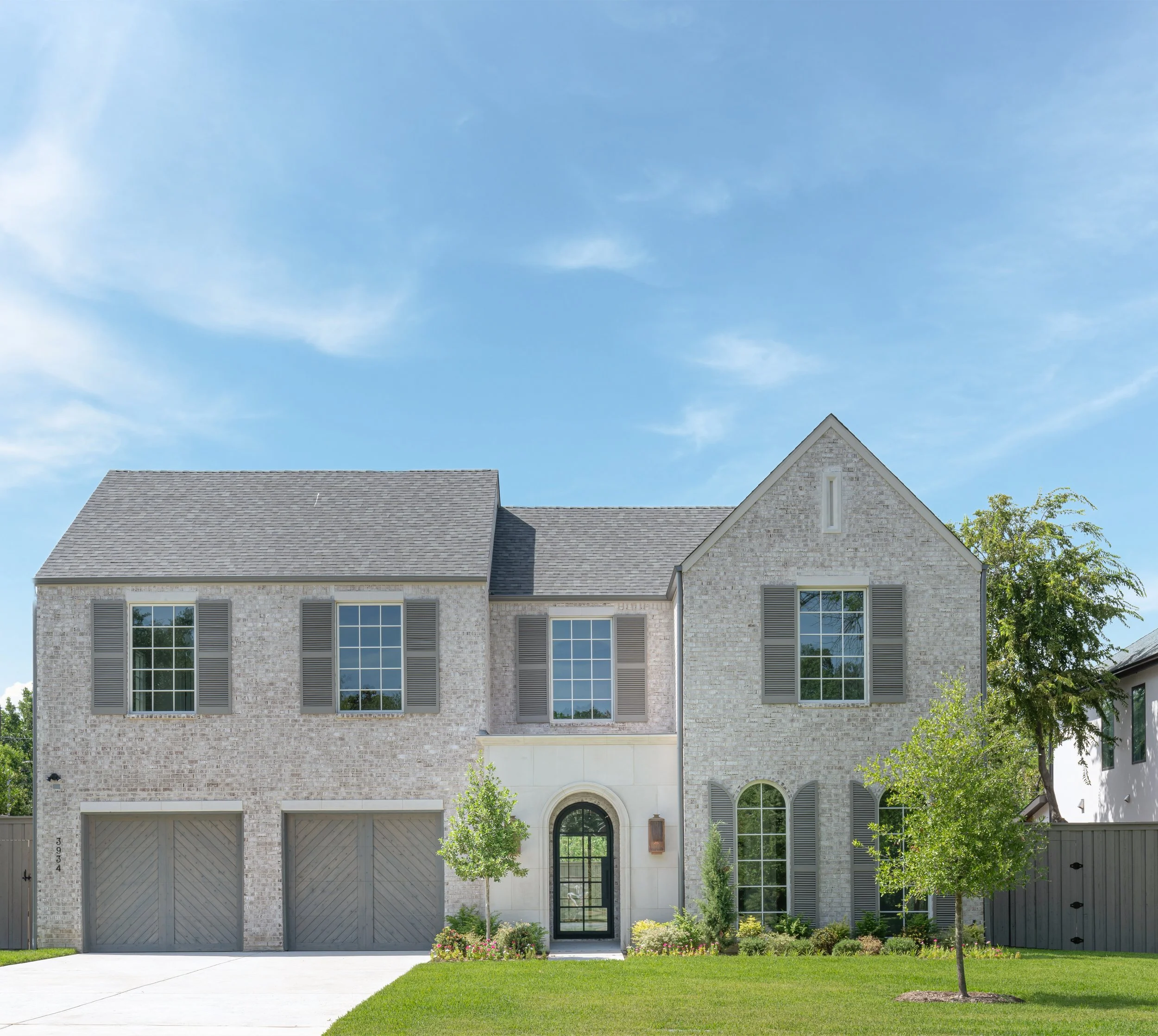 3934-clover-print-jessica-koltun-broker-realtor-interior-designer-selling-dallas-netflix-hgtv54.jpg