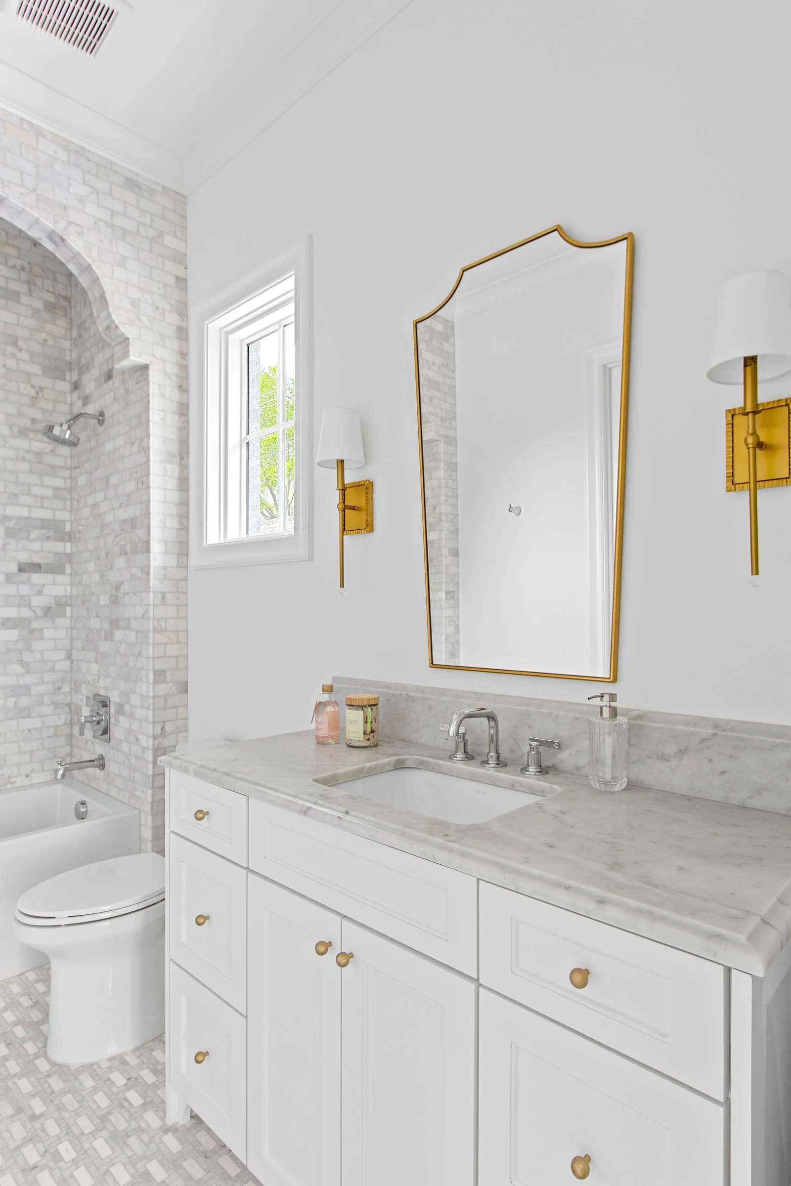 5827-del-roy-jessica-koltun-netflix-hgtv-interior-design-real-estate-developer52.jpg