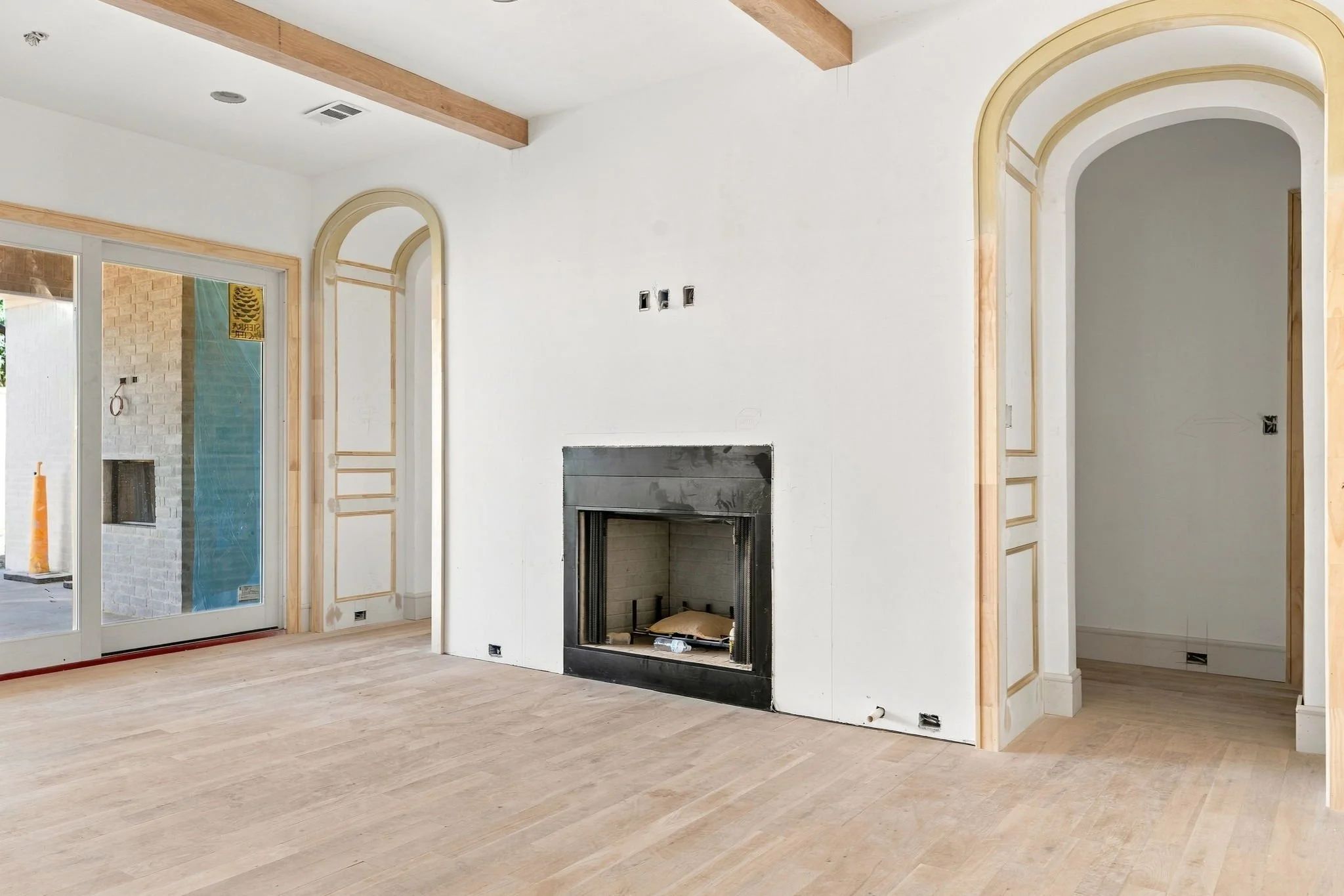 3963-Gaspar-web-design-jessica-koltun-selling-dallas-broker-designer-netflix38.jpg