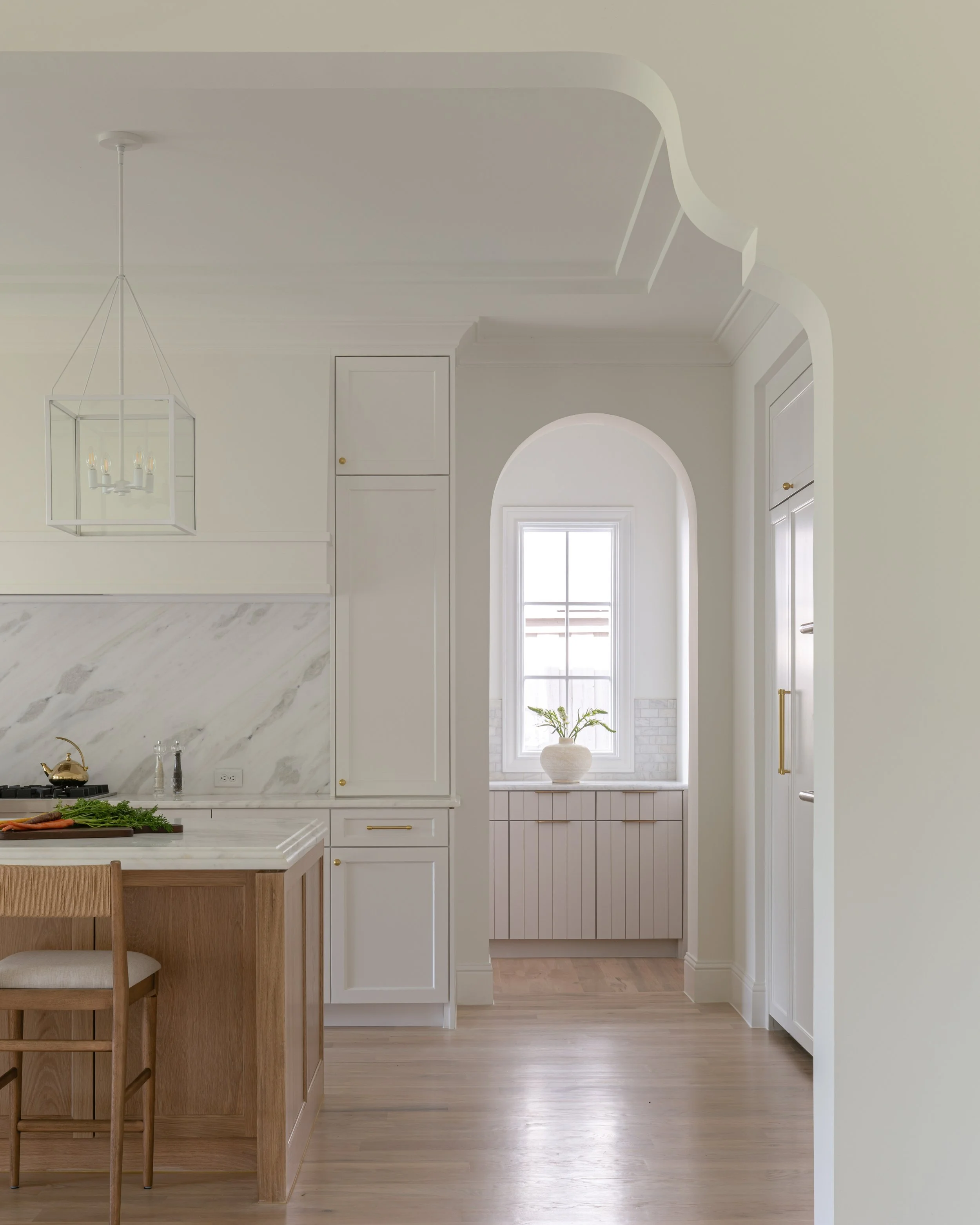 3934-clover-web-jessica-koltun-broker-realtor-interior-designer-selling-dallas-netflix-hgtv3.jpg