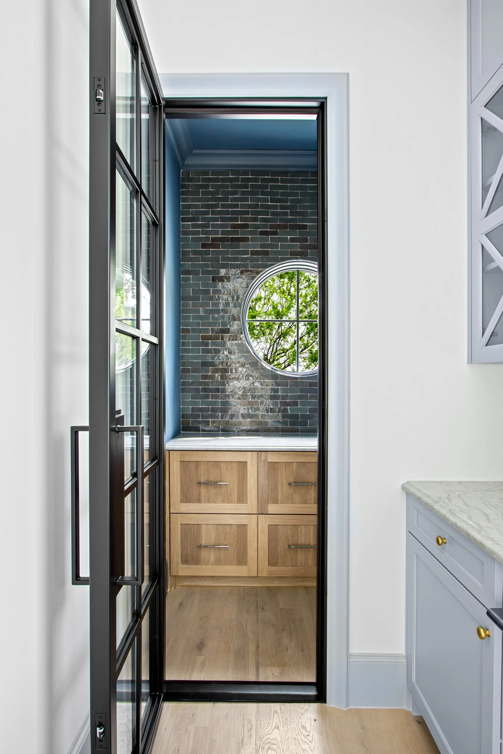 5827-DelRoy-COMPLETION-design-jessica-koltun-selling-dallas-broker-designer-netflix24.jpg