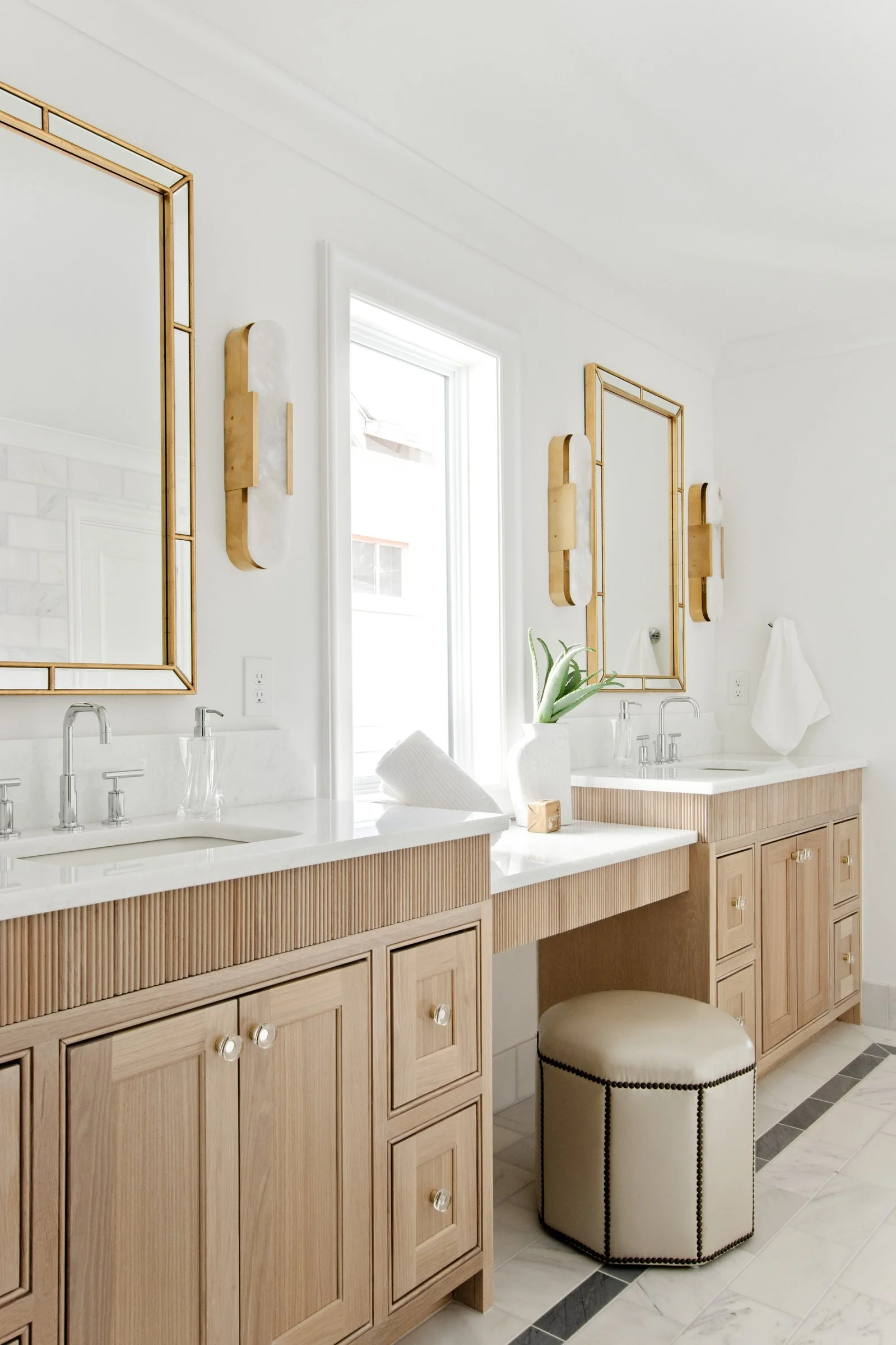3724-stanford-web-jessica-koltun-broker-realtor-interior-designer-selling-dallas-netflix-hgtv34.jpg