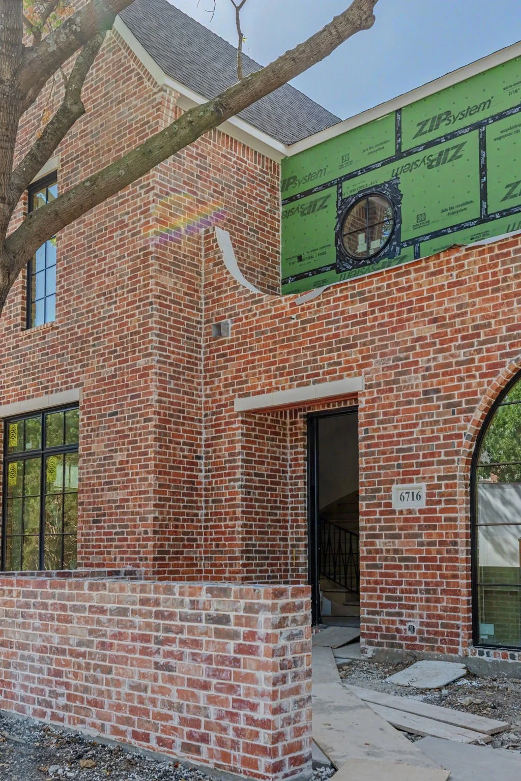6716-aberdeen-web-jessica-koltun-broker-realtor-interior-designer-selling-dallas-netflix-hgtv2026-09-18 at 3.36.59 PM 2.jpg