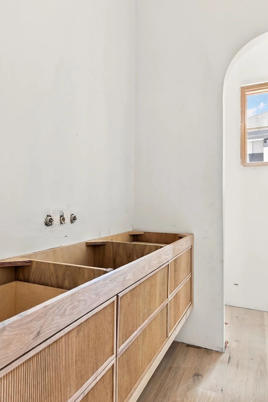 6716-Aberdeen-web-design-jessica-koltun-selling-dallas-broker-designer-netflix24.jpg