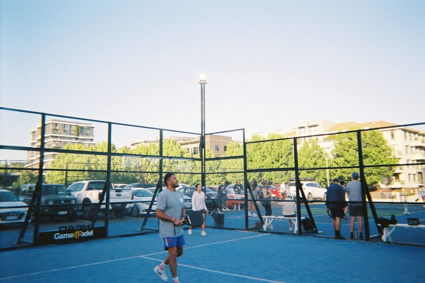 Feel like your first dates are giving more job interview than romantic meet cute? 

Mix it up and meet new people on the padel court instead. No back and forth teeing up a drink, come play padel and meet 40 new people in one night instead. Feel a spa