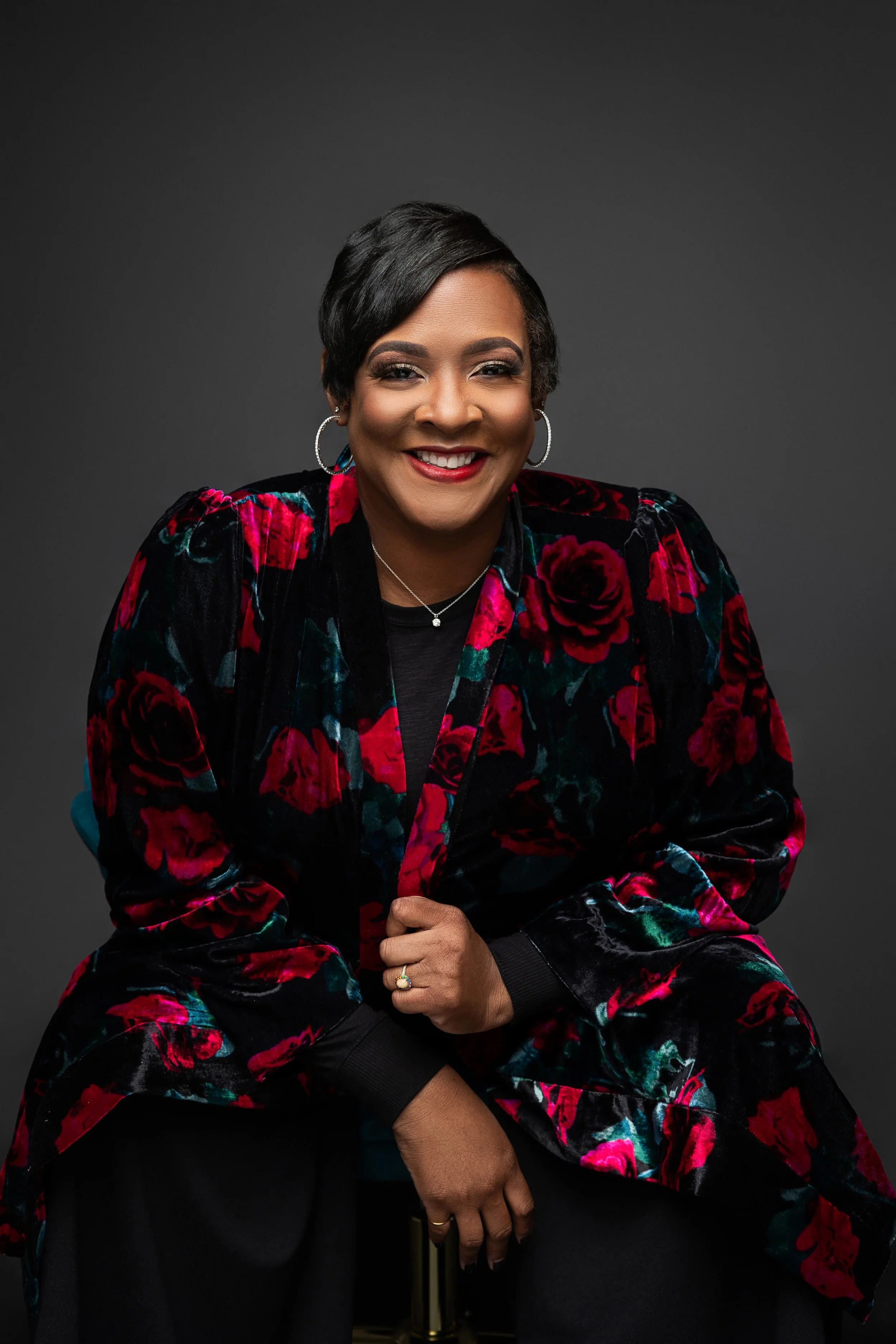 Professional author headshot of writer Roishina smiling in studio portrait session by Hadonica’s Photography Memphis Tennessee personal branding photographer