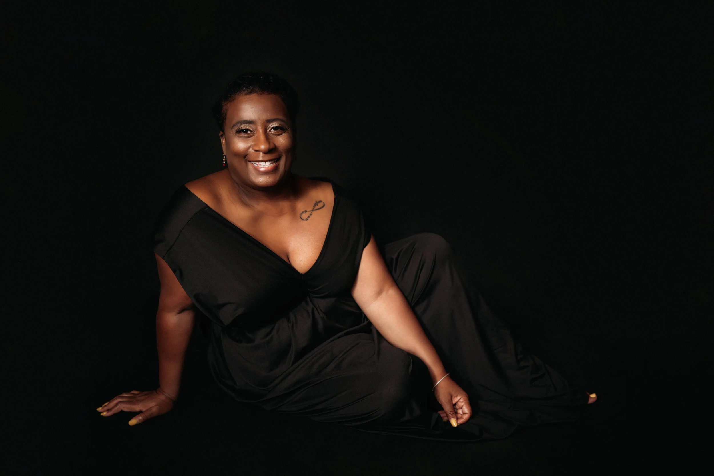 Kim | 50th Birthday | Celebration Portraits | Hadonica's Photography |