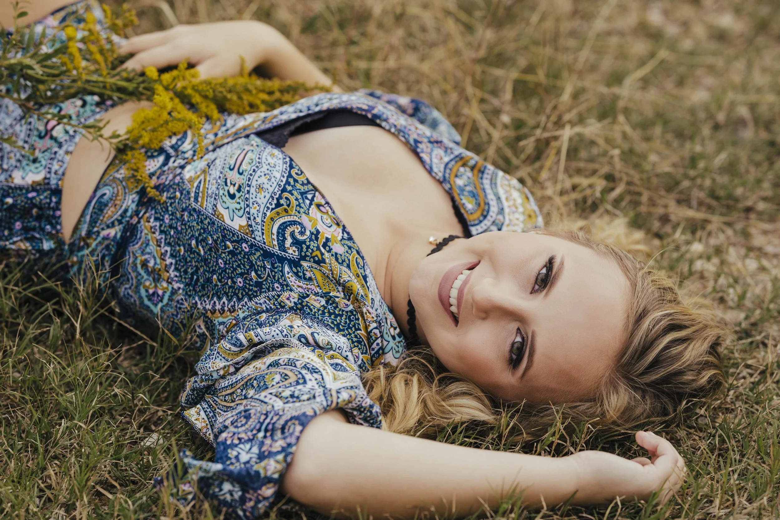 Senior Photos in Memphis That Feel Like You: Callie’s Confidence-Filled Session | Hadonica’s Photography