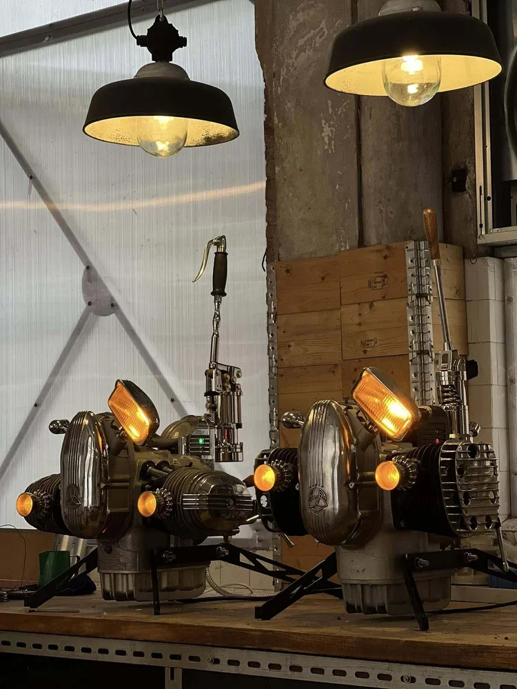 crux-custom-boxermotor-espressomachine-27.webp