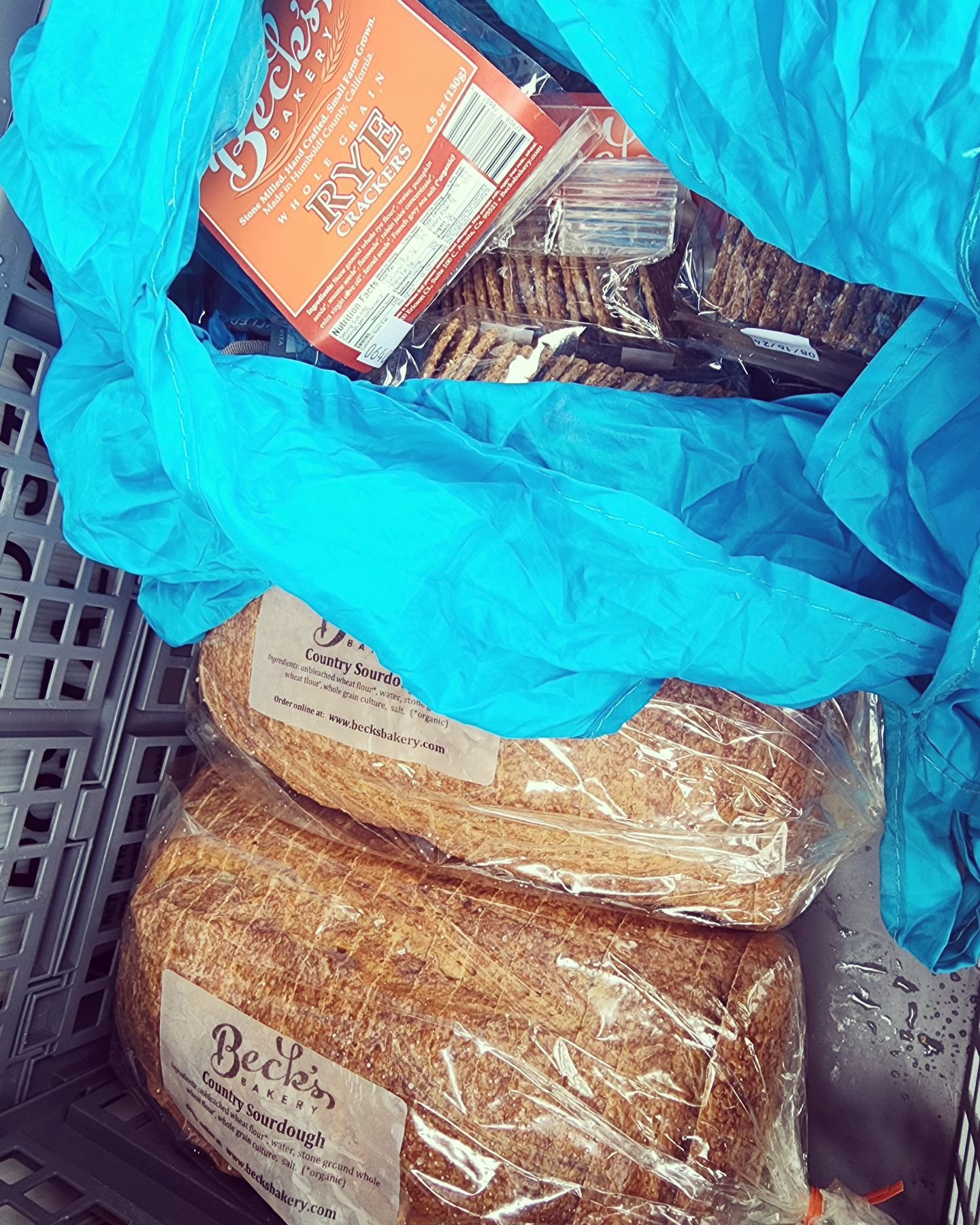 Picked up the final tasty goodies for this evening -- crackers, cookies, and sliced sourdough from @becksbakery, to go with the @cypressgrovers cheese, @dicktaylorchocolate that benefits our fellow DreamMaker project @hapihumboldt and their Eureka Ch
