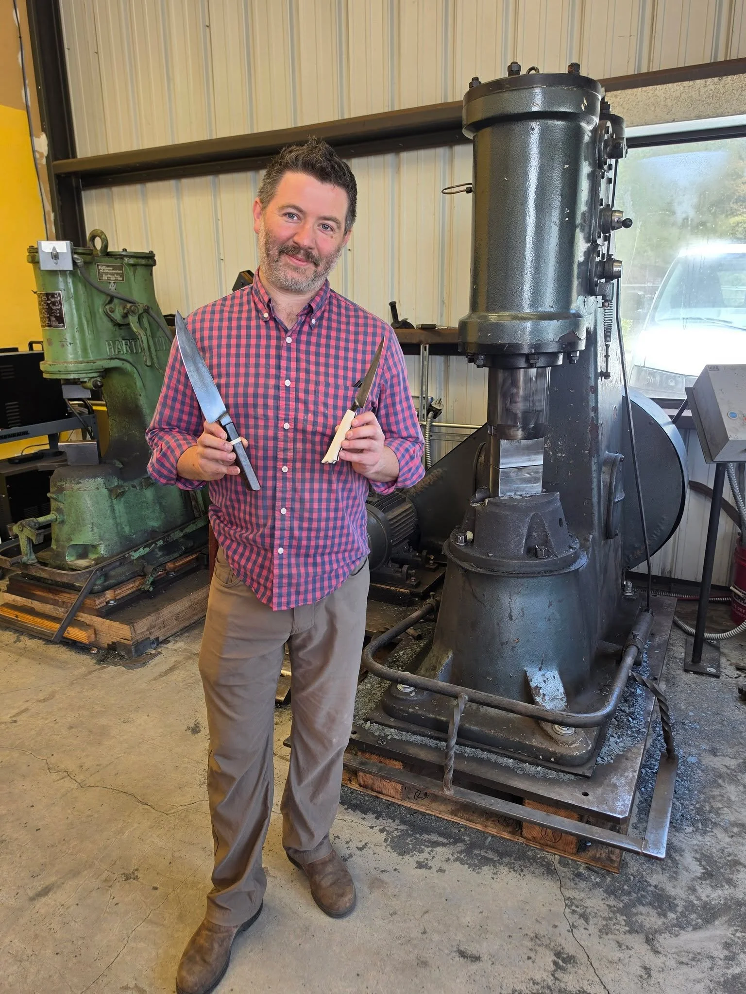 Jason Lopiccolo of @j.lopiccolo_blades shares a couple of his creations in his Alder Grove Business Park (Arcata) shop.

NCOS Weekend 2 runs next Saturday and Sunday from 10am to 5pm. Check your local galleries and art-loving businesses for a physica
