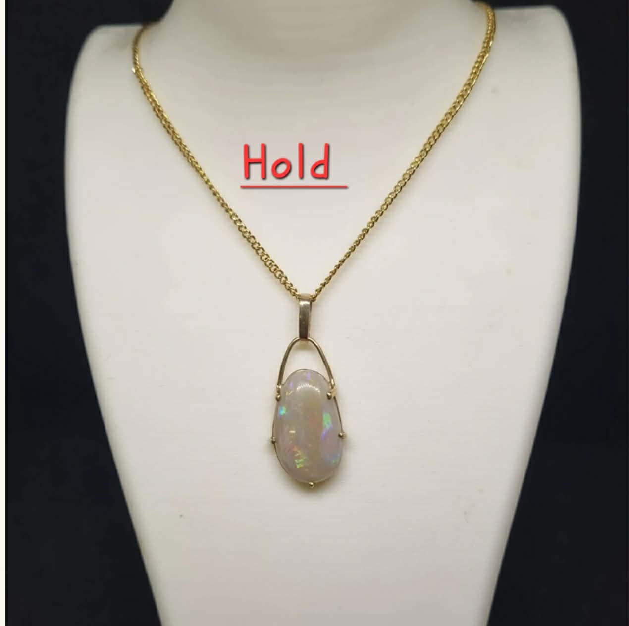Pendant Australian Solid Opal 9 ct Yellow Gold (Total Weight: 1.4 gram) Opal Size: 17 mm x 10 mm,  1.7 cm x 1 cm