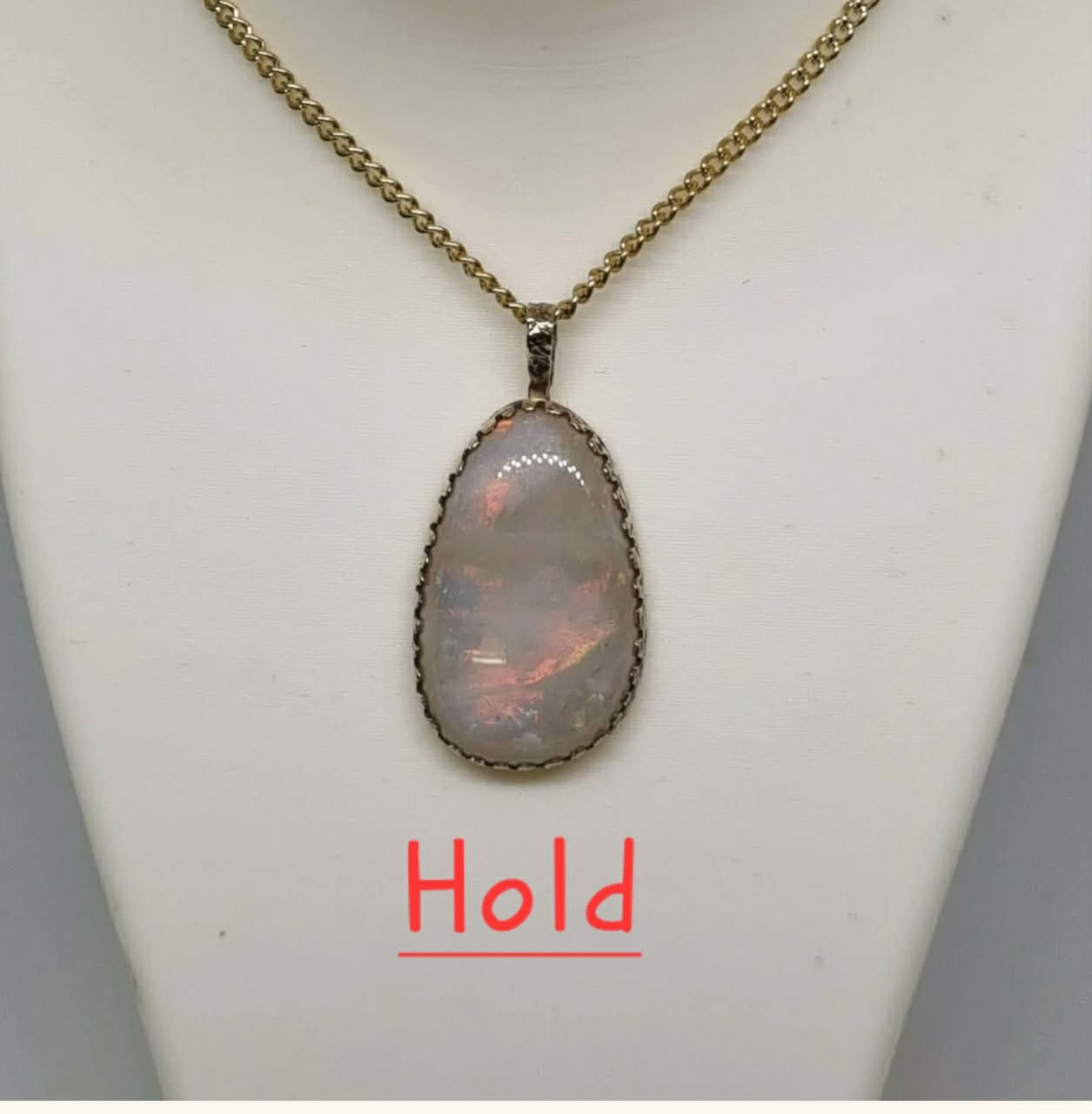 Pendant Australian Solid Opal 9K Yellow Gold (Opal Size: 25mm x 15mm, 2.5cm x 1.5cm) Total Weight: 3 grams