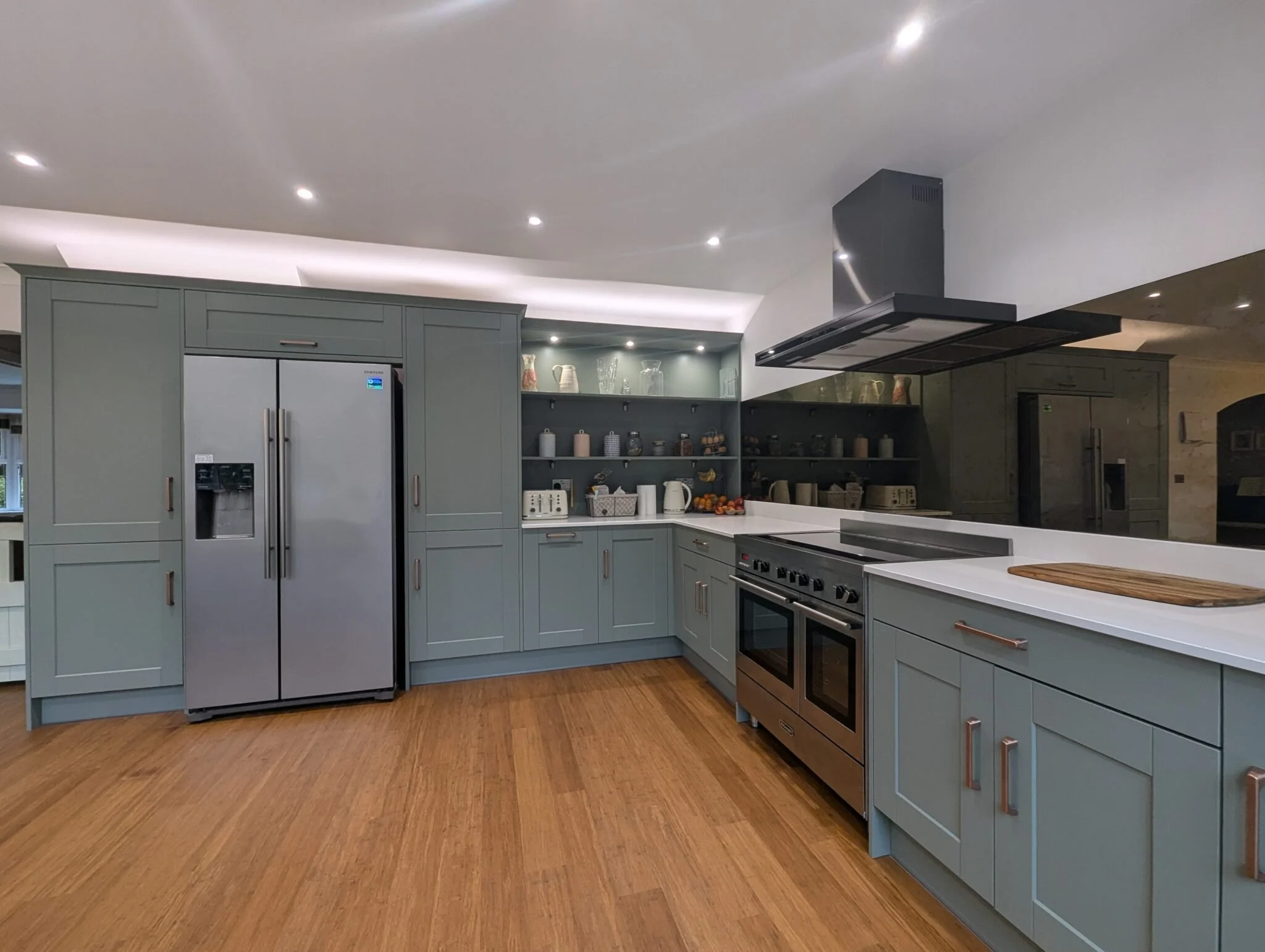 How to Make Your Kitchen Look More Luxury Without Losing Practicality