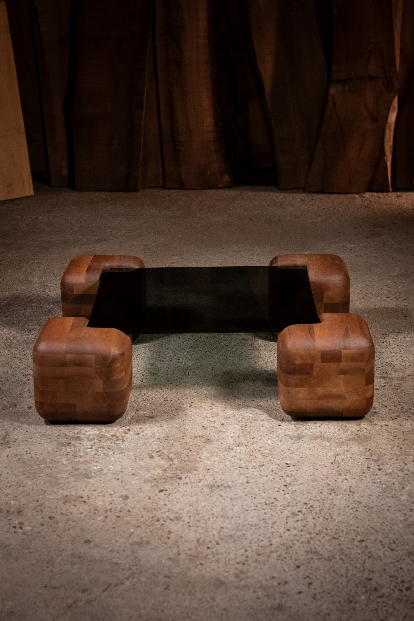 Elunor Center Table