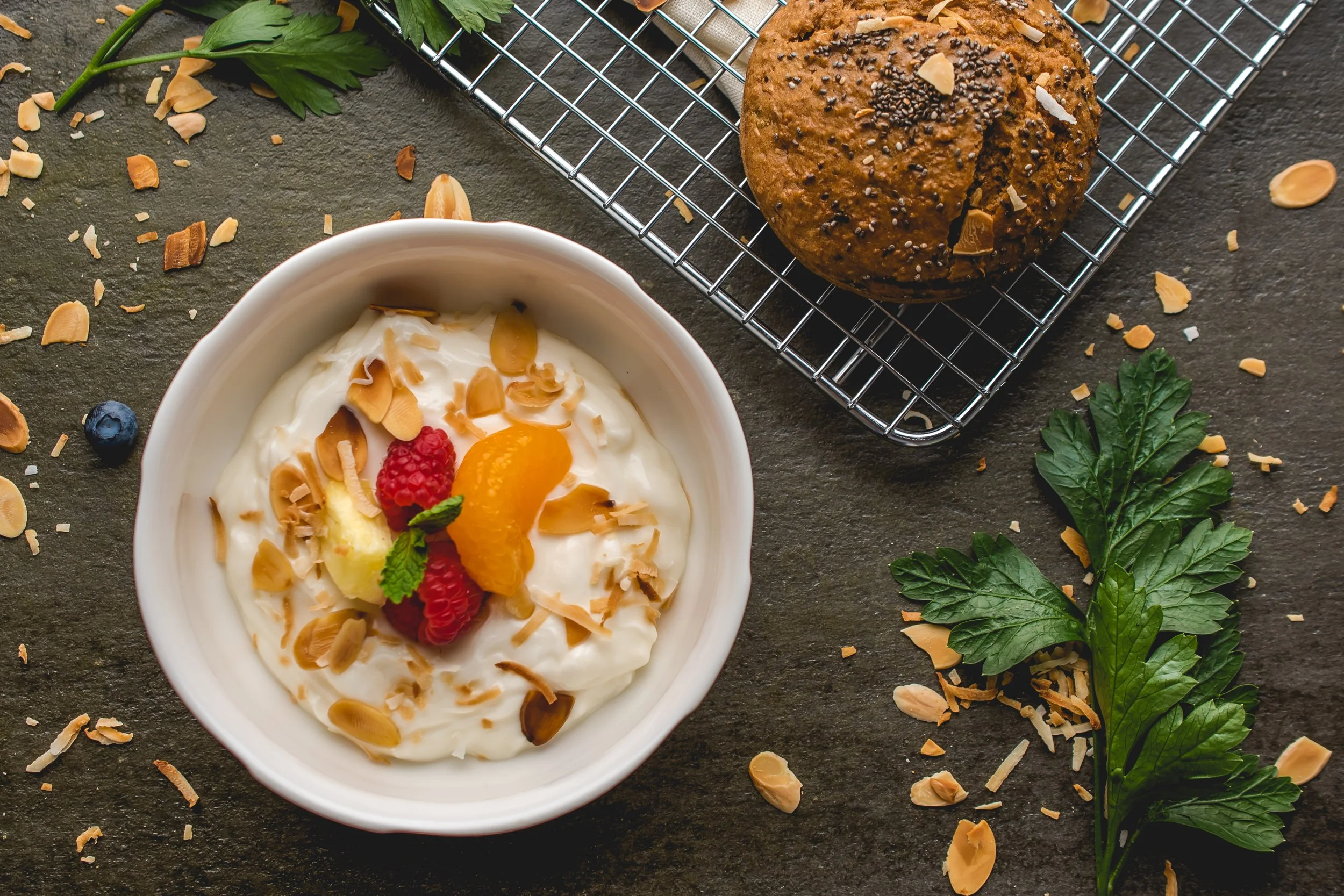  Yogurt topped with peaches.   