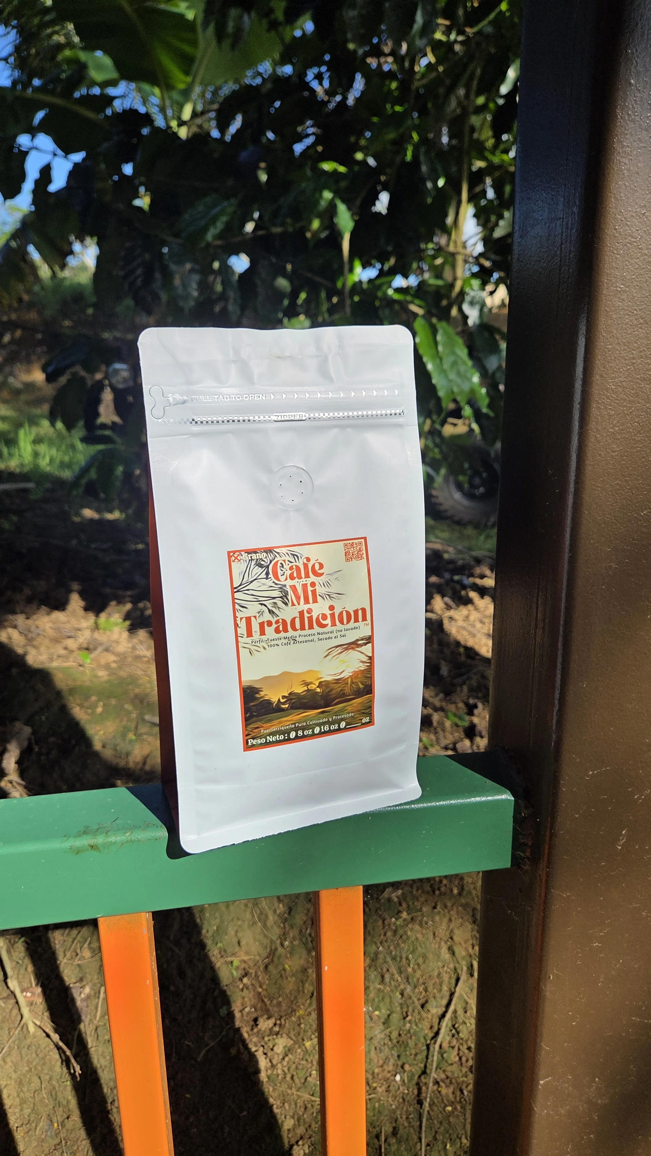 1lb medium roast coffee whole bean