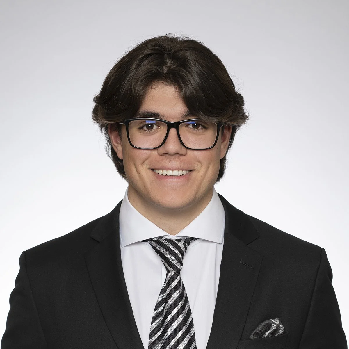NICHOLAS RADIOTIS_565(4x4).jpg