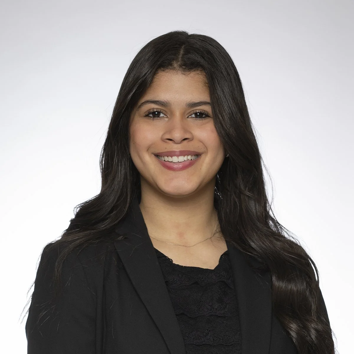 ABIGAIL_GONZALEZ190(4x4).jpg