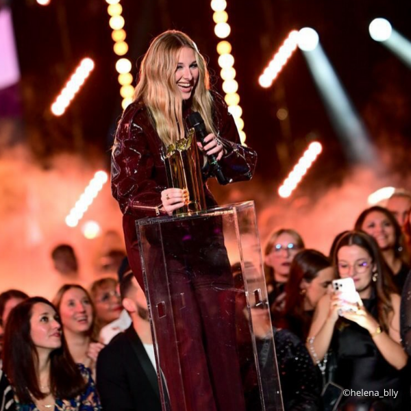 Helena NRJ MUSIC AWARD 2025.png