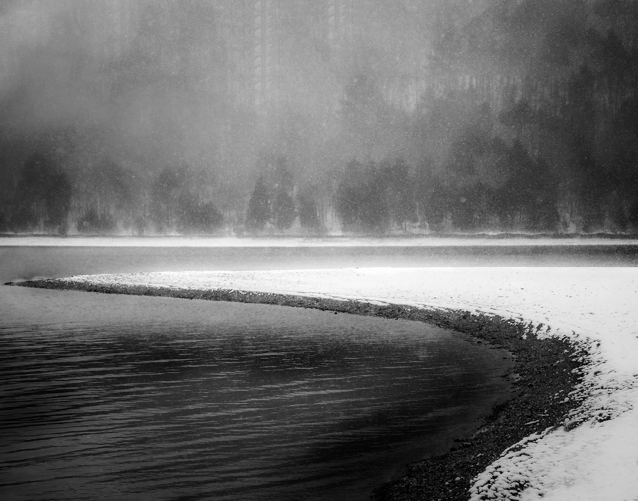 Snowfall on Normandy Lake2edited for print-Edit-1.jpg