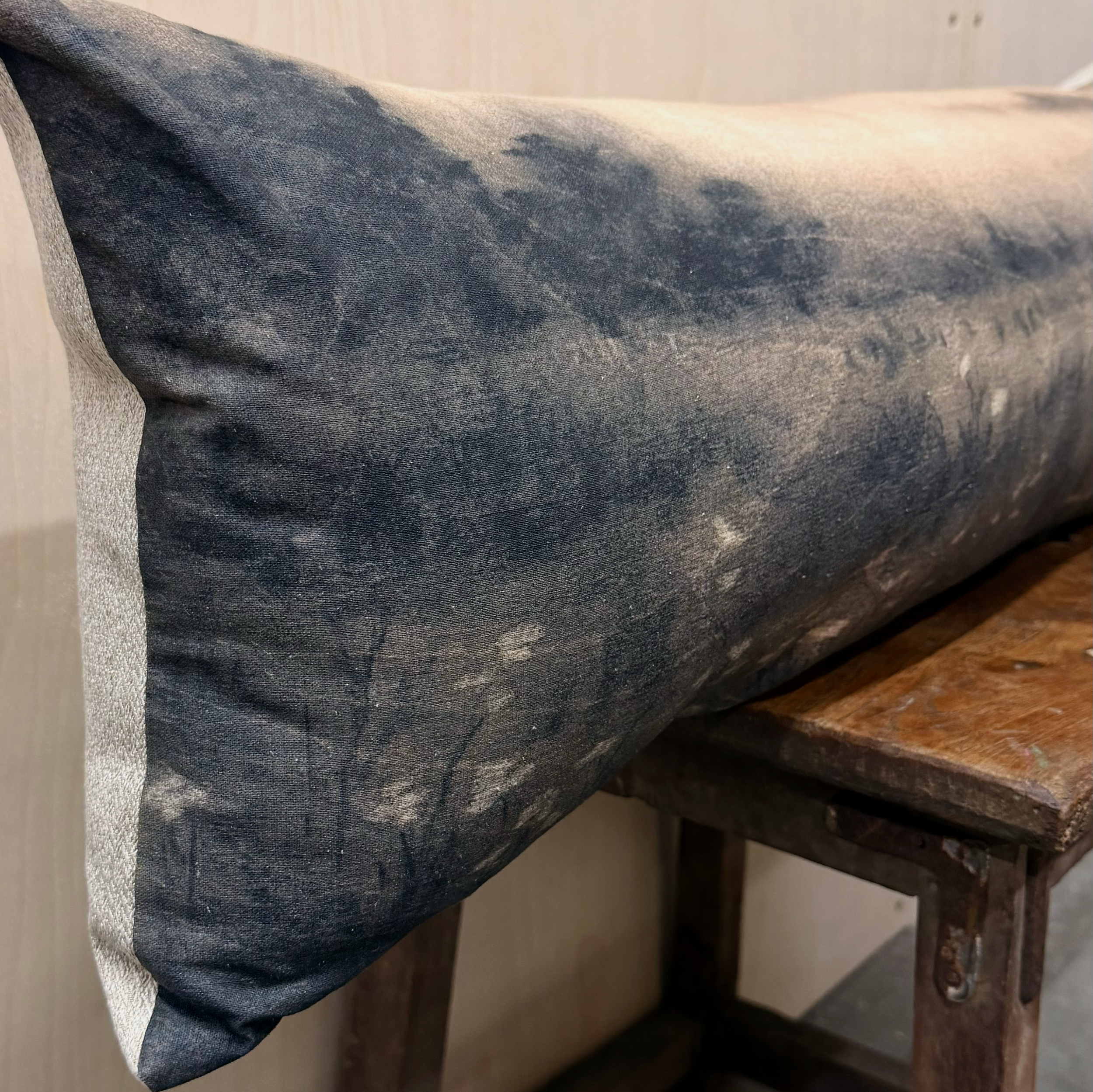 LinseyGray_LongLumbarPillow14x36_SingleSided-IAmHome-detail.png