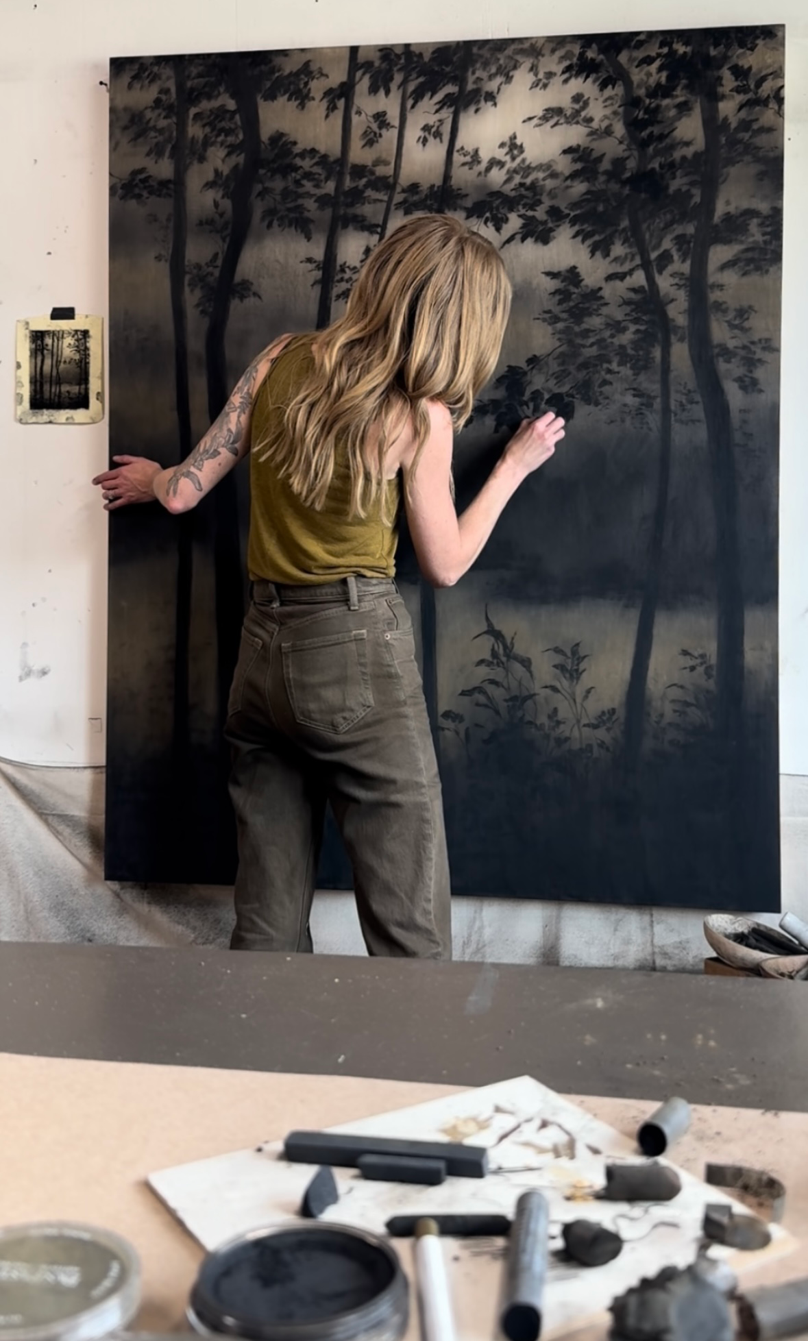 LinseyGray-OriginalArtwork_CharcoalOnWood_TheLightThatAwaits-NoI-process5.png