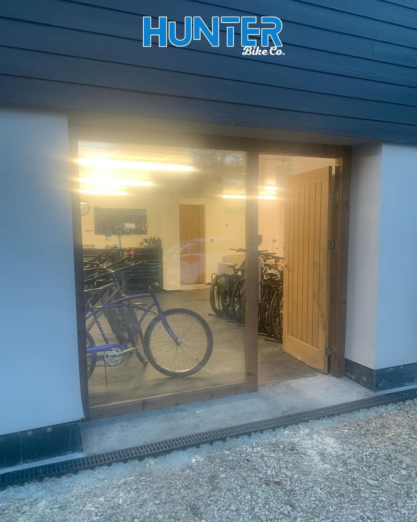 Did a thing today. It&rsquo;s not quite done, but I&rsquo;m looking forward to welcoming you through the new Hunter BikeCo front door 🙂
Thanks to @mr_nickyp for help(basically doing it all).