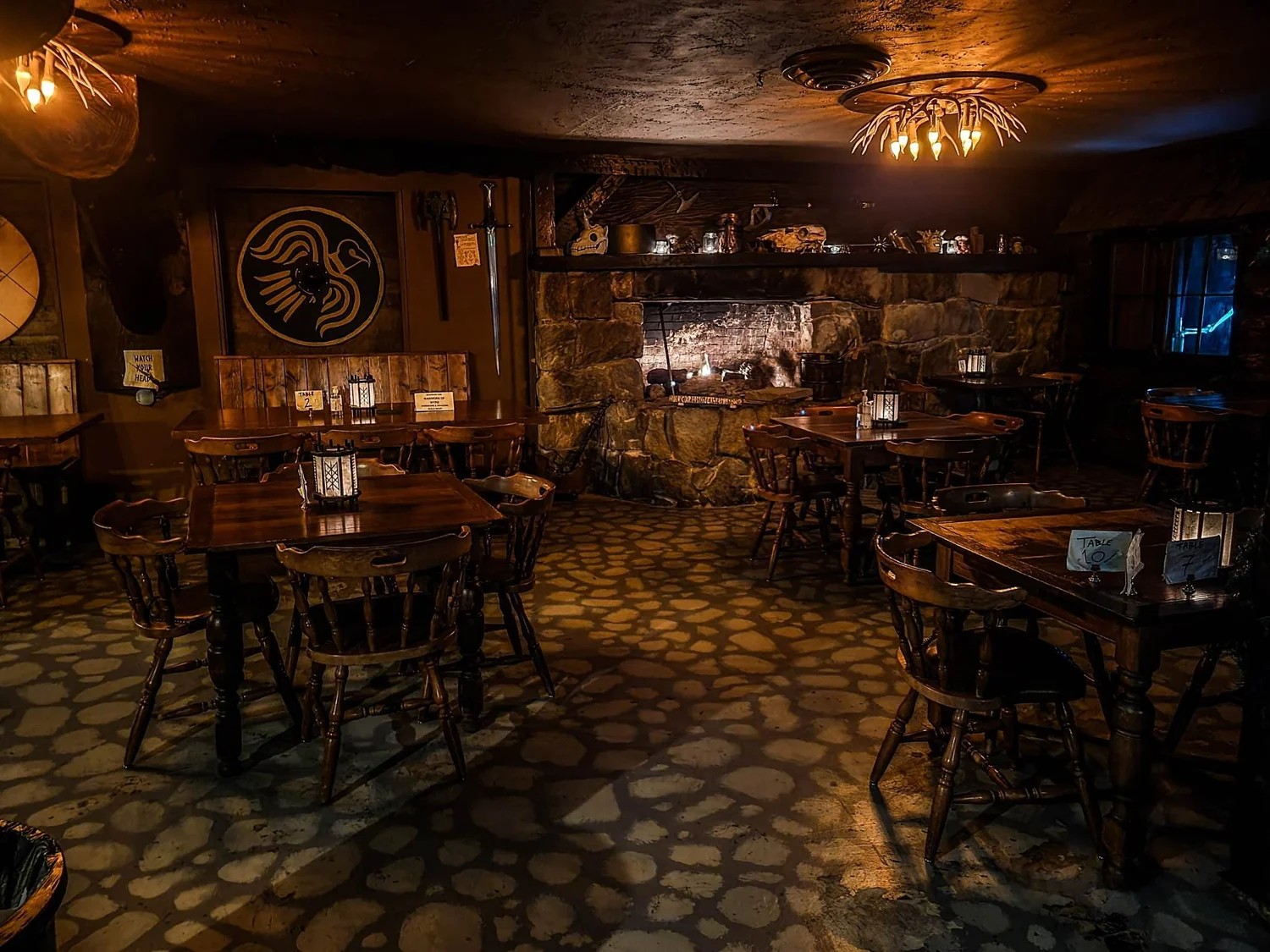 tasting-hall-wyrd-leatherworks-meadery