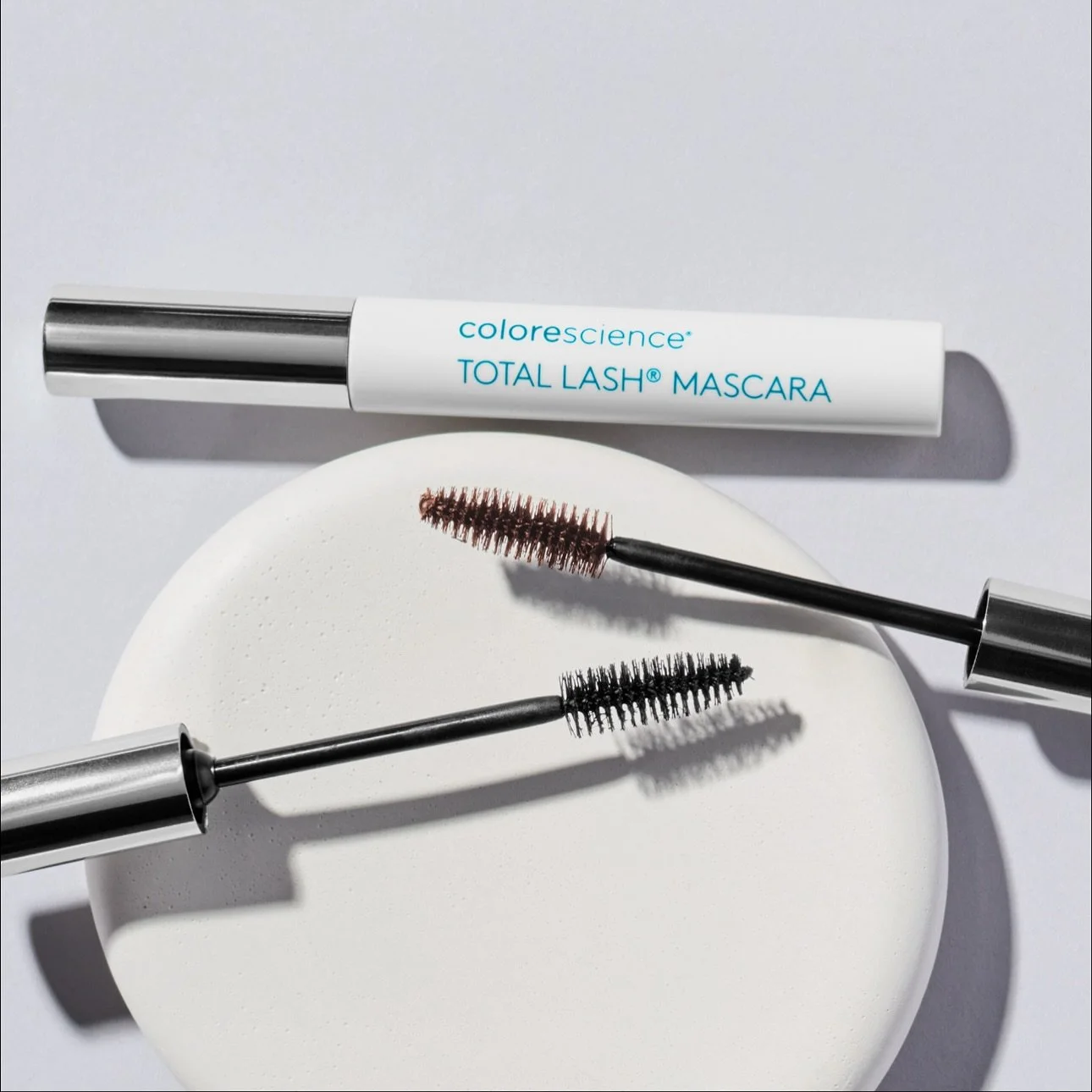 Meet 𝐓𝐨𝐭𝐚𝐥 𝐋𝐚𝐬𝐡&reg; 𝐒𝐞𝐫𝐮𝐦 𝐌𝐚𝐬𝐜𝐚𝐫𝐚 &mdash; our 𝒏𝒆𝒘𝒆𝒔𝒕 BGA lash upgrade ✨👁️
𝑳𝒆𝒏𝒈𝒕𝒉𝒆𝒏. 𝑺𝒕𝒓𝒆𝒏𝒈𝒕𝒉𝒆𝒏. 𝑬𝒏𝒉𝒂𝒏𝒄𝒆. This all-in-one serum + conditioner + tubing mascara delivers a 𝐟𝐮𝐥𝐥𝐞𝐫, 𝐝𝐞𝐧𝐬𝐞𝐫 