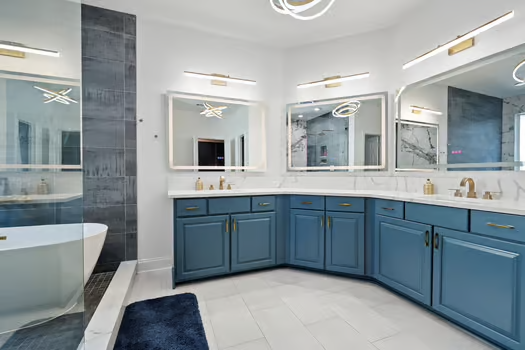 large-b899304d-3fce-4dd2-86fc-f3f2e266476e (2).png