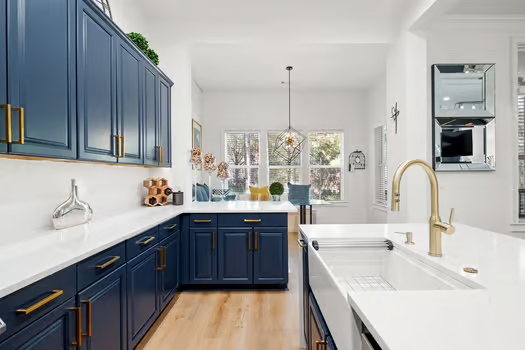 large-3e32fe9f-9dab-425b-9a86-991c42273824 (1).png