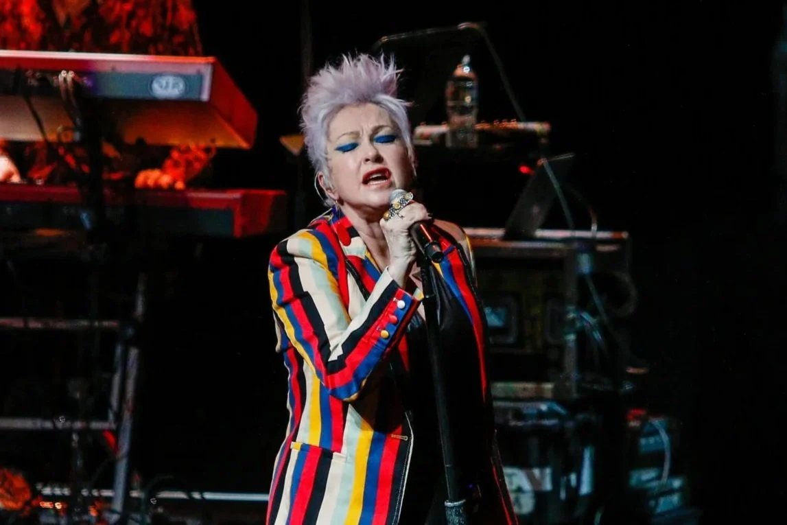 121322 Cyndi Lauper.jpg