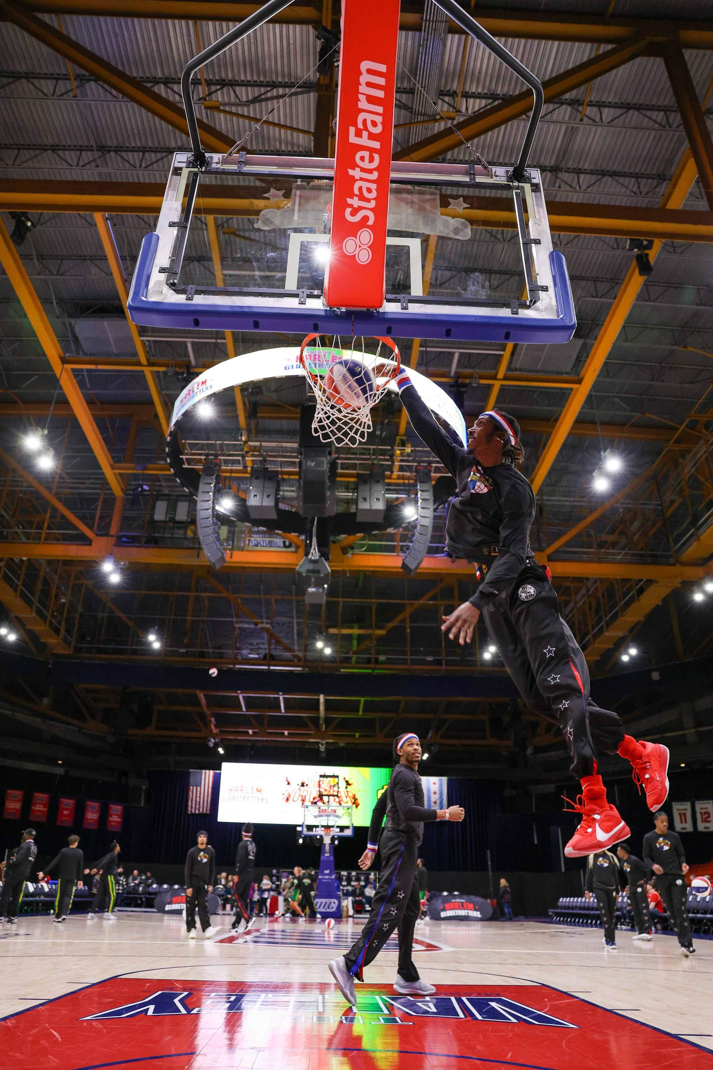 122923 Harlem Globetrotters UIC (167).jpg