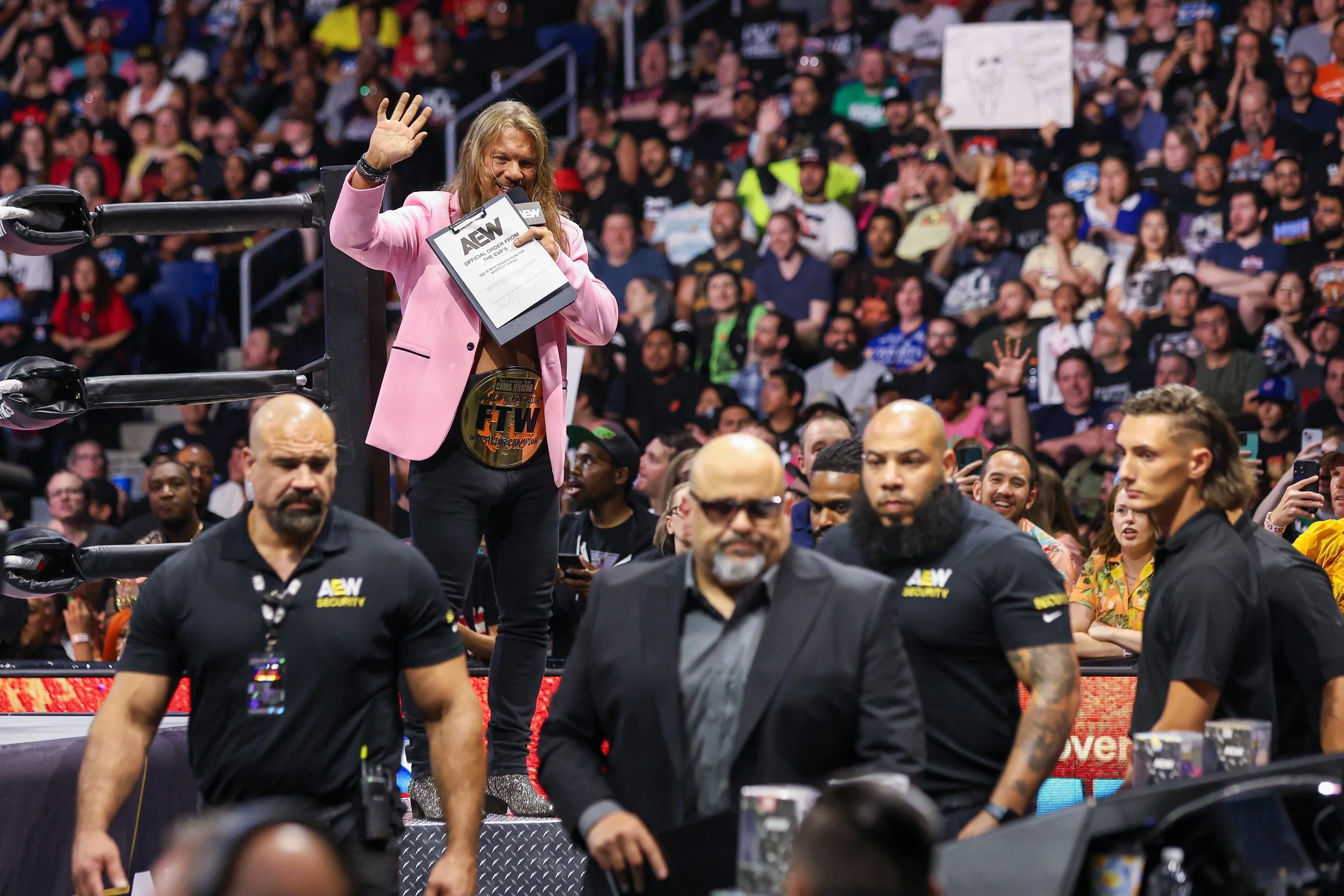 070324 AEW Dynamite (86).jpg
