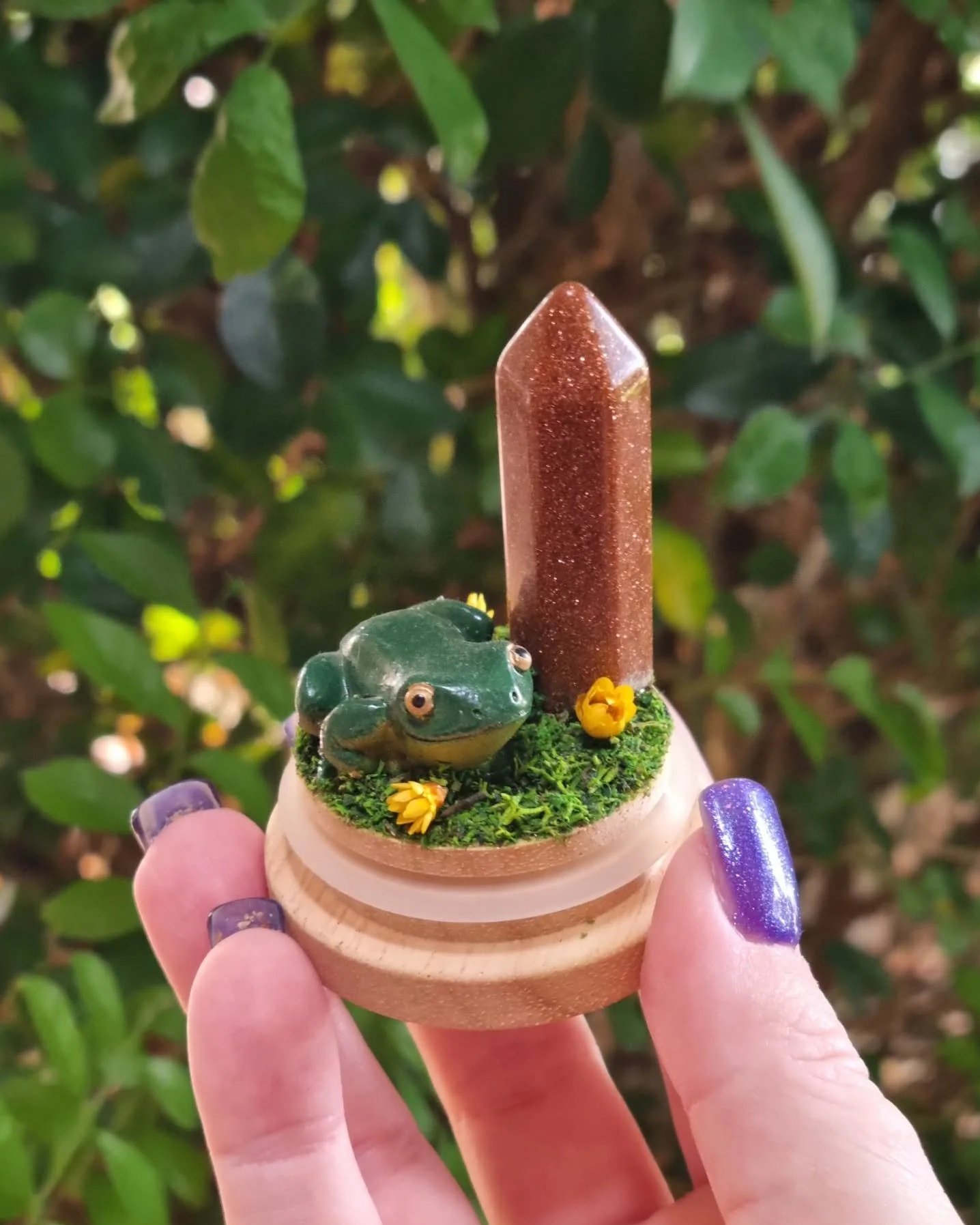 Mini Goldstone Frog Garden