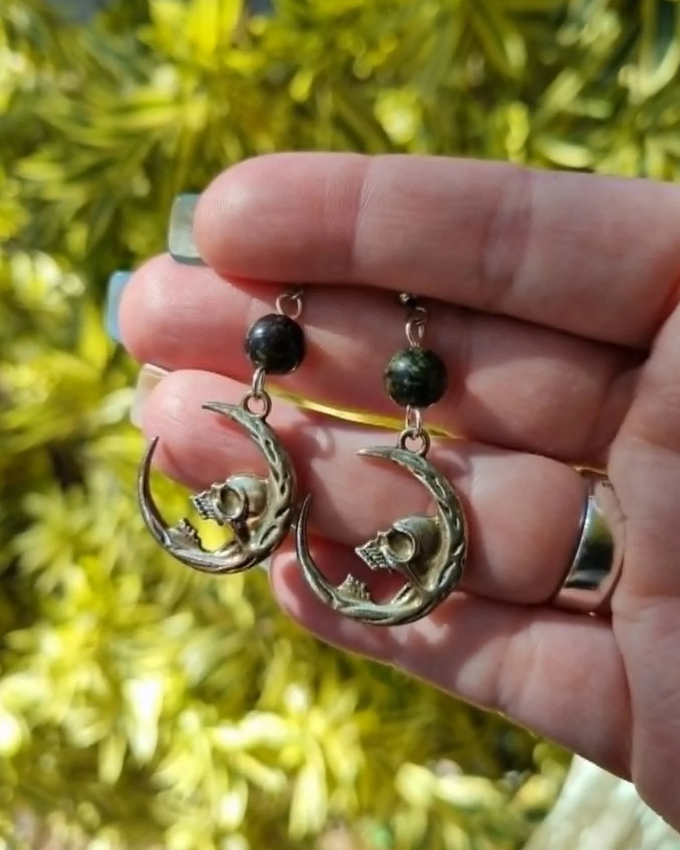 ba338c69-5a99-4f50-ace8-e631073fcd7f.jpg